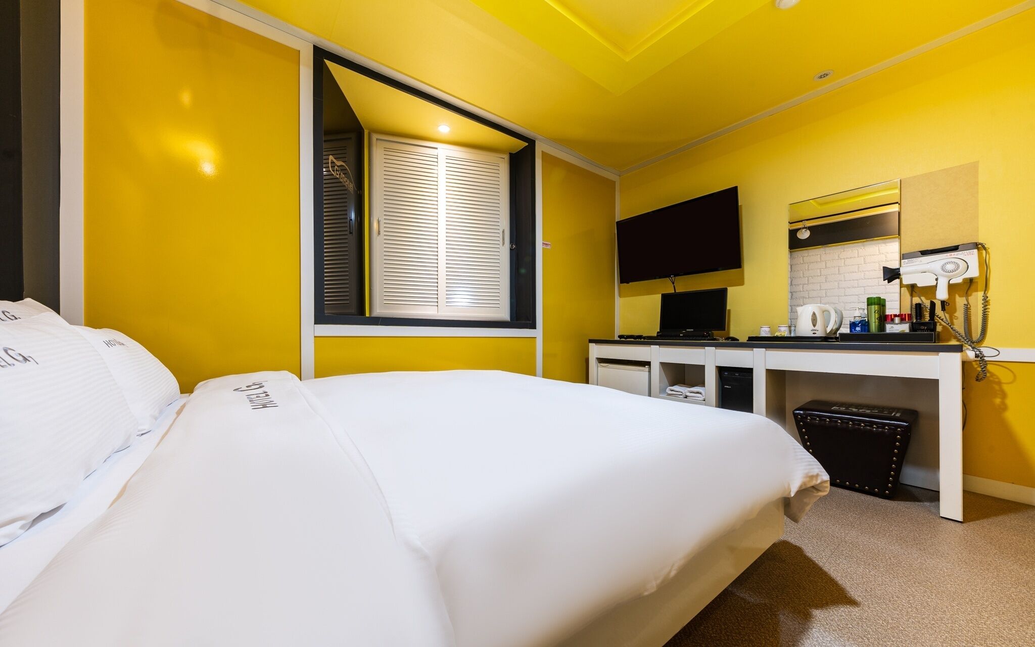 G7 Motel