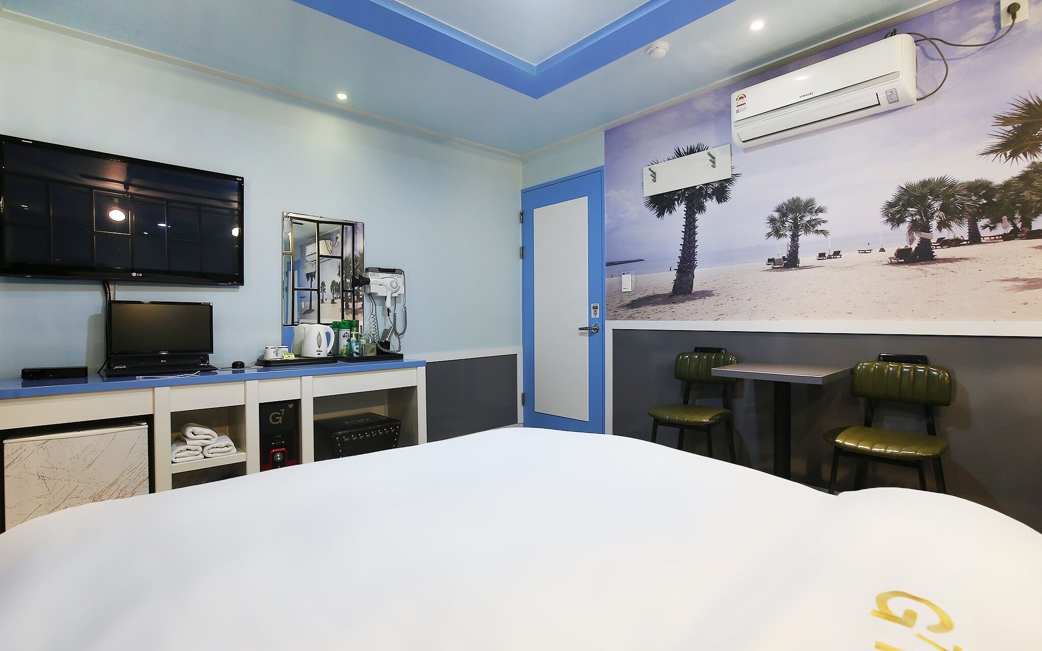 G7 Motel
