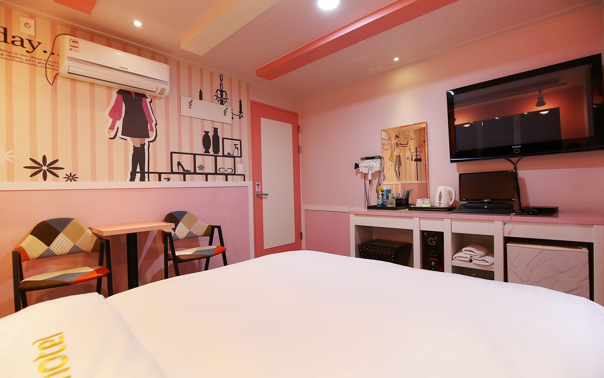 G7 Motel