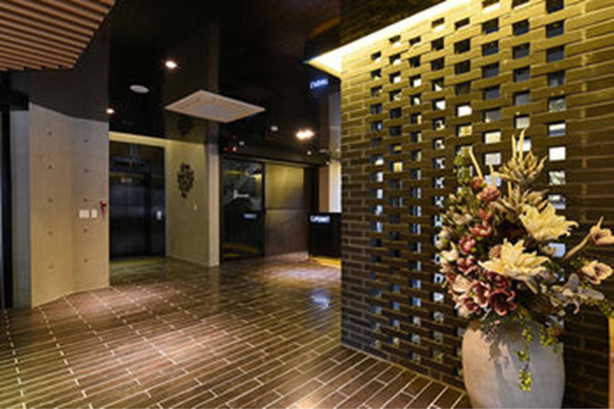Hotel T Point