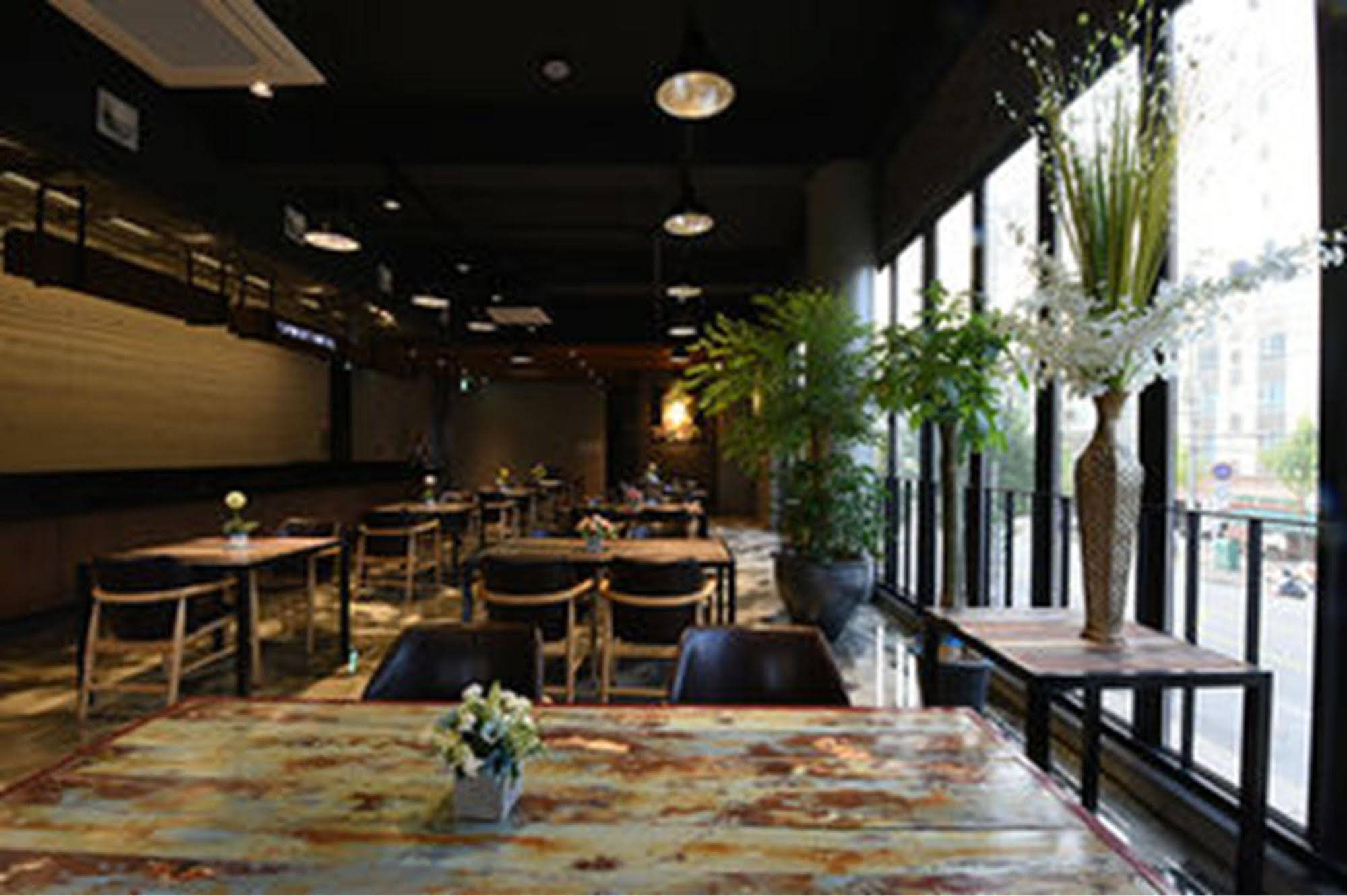 Hotel T Point