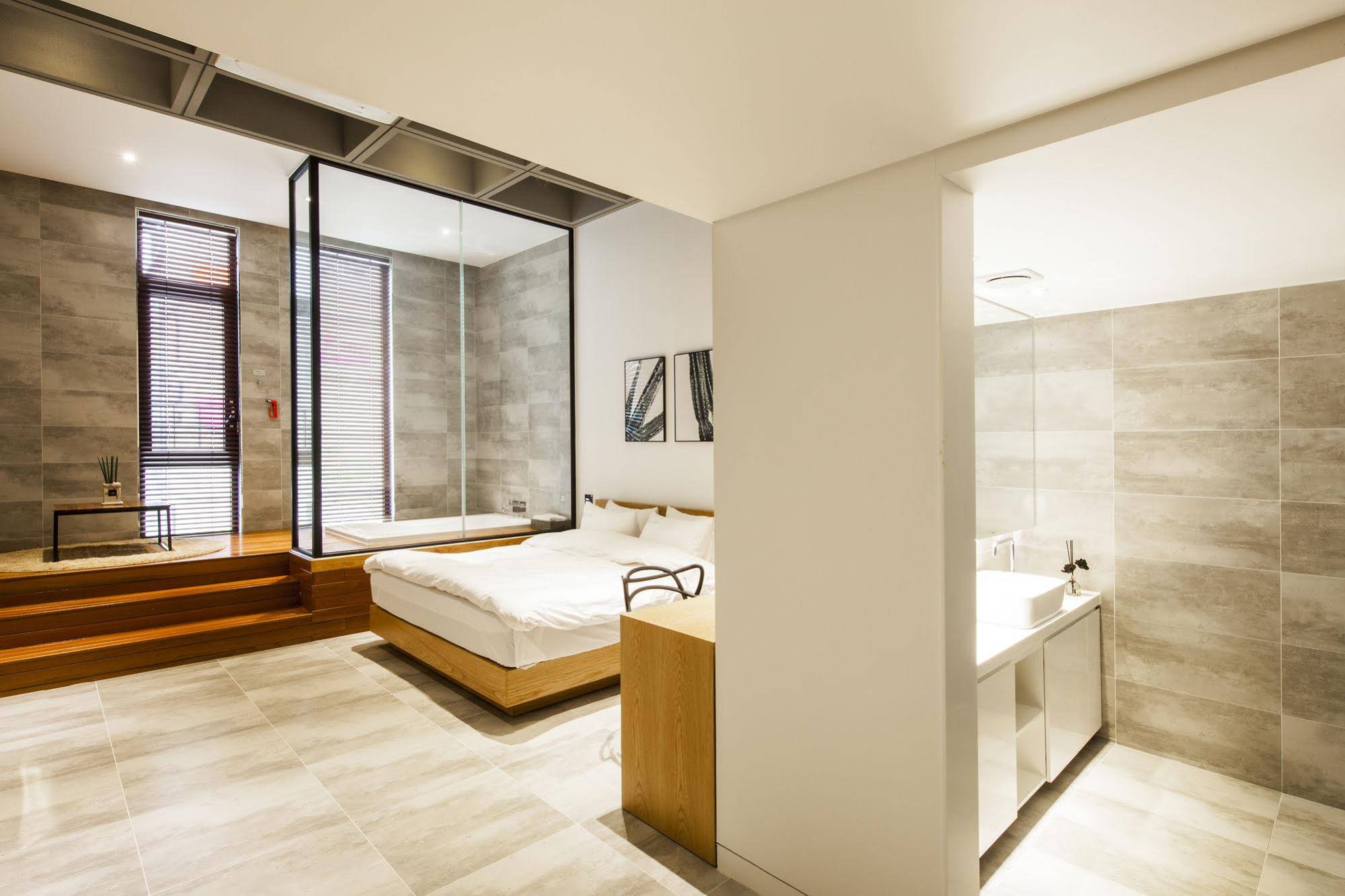 Hotel T Point