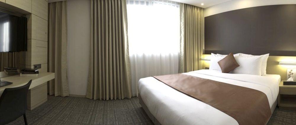 ON City Hotel