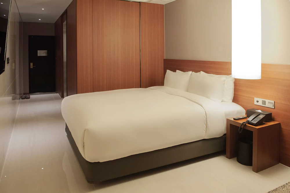 Top Cloud Hotel