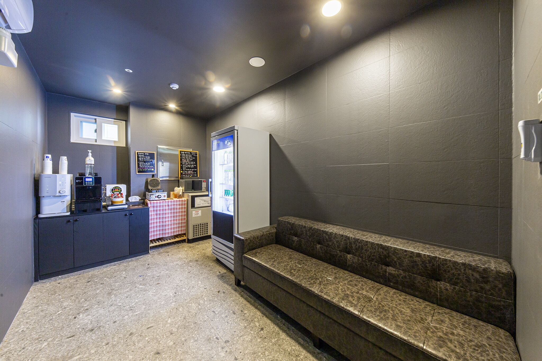 Wall Hotel Cheonan Cheongsu