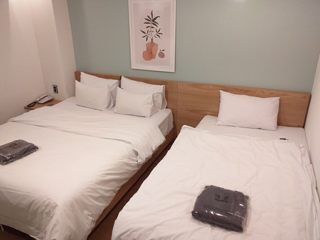 Cheongju Hotel Dictionary
