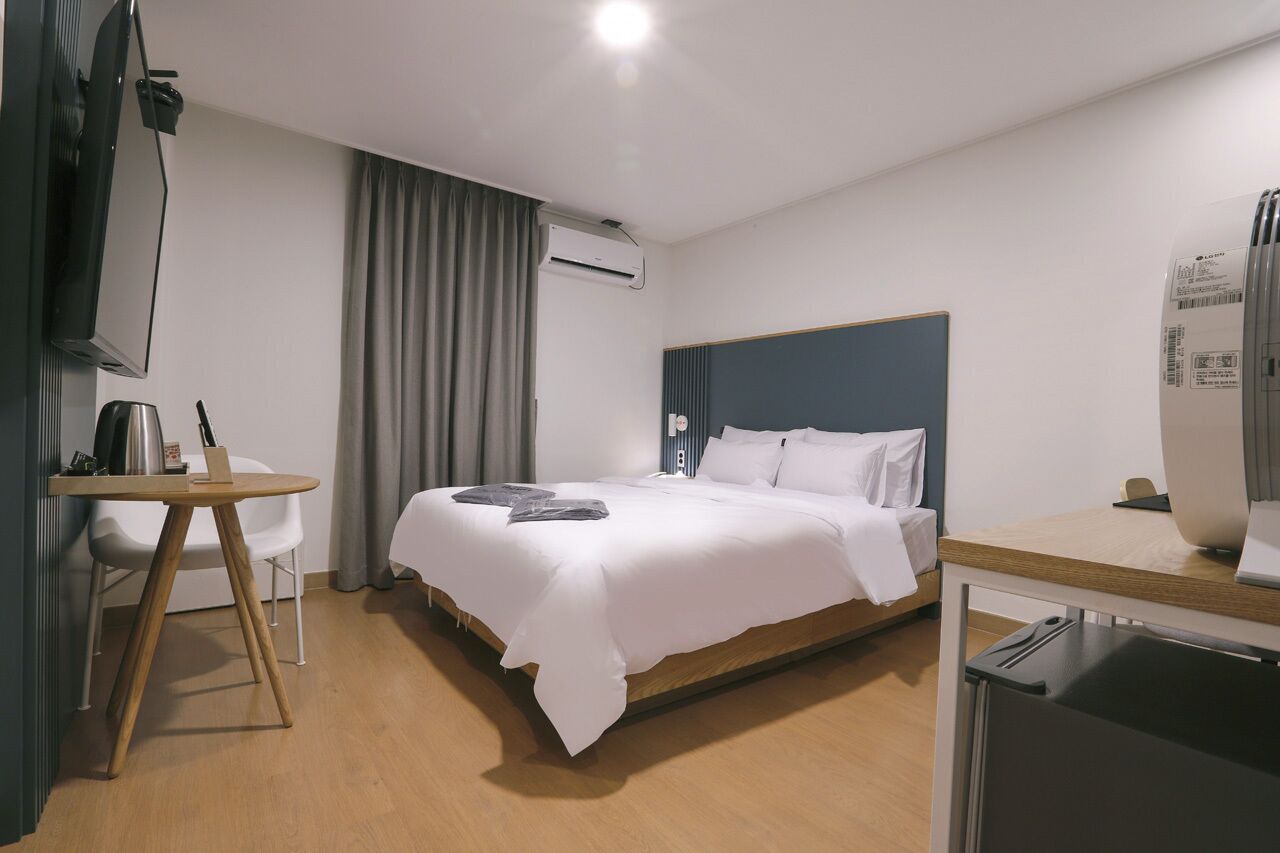 Cheongju Hotel Dictionary