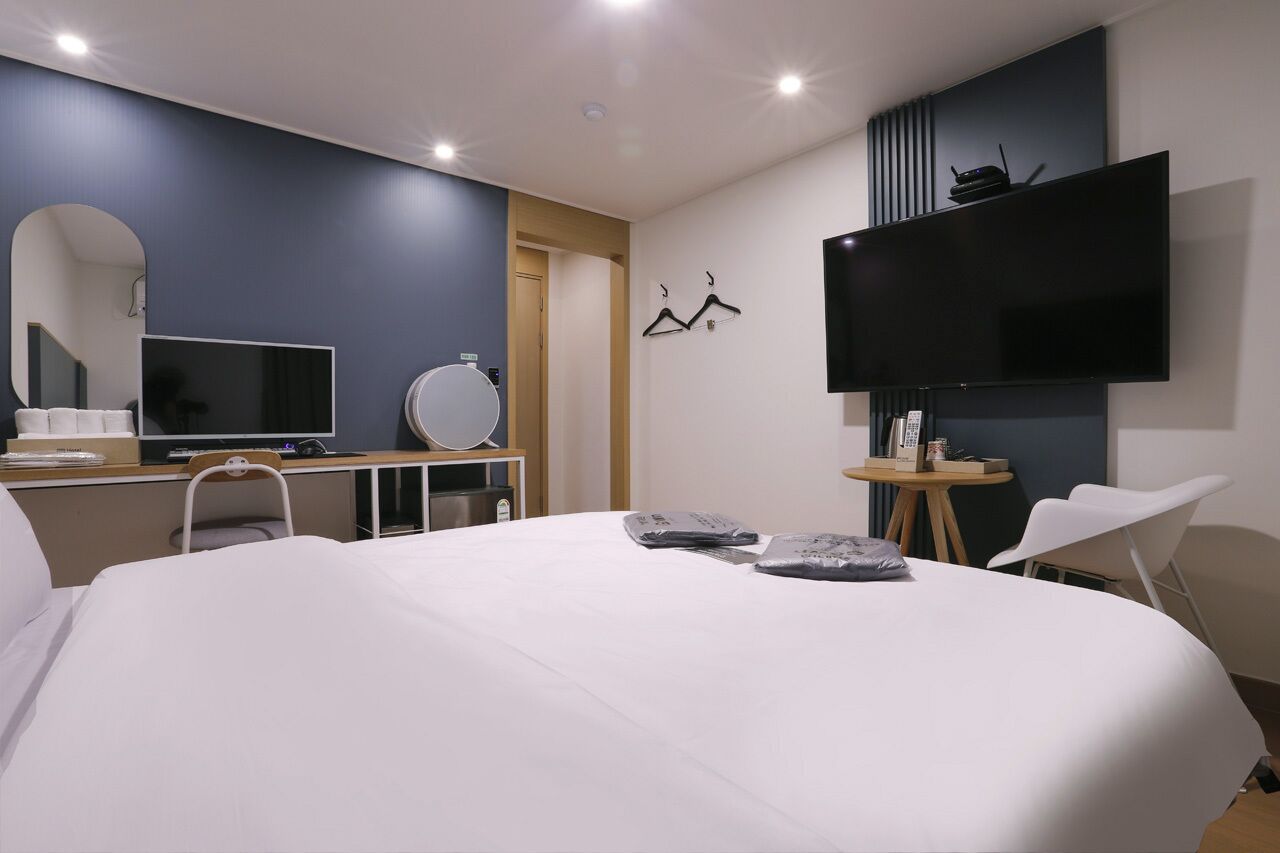 Cheongju Hotel Dictionary