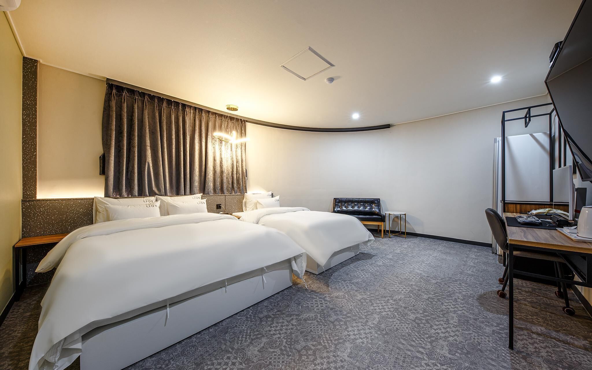 Cheongju Hotel Leon