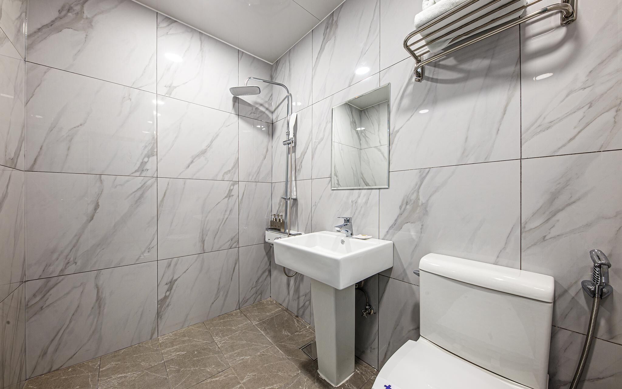 Cheongju Hotel Leon