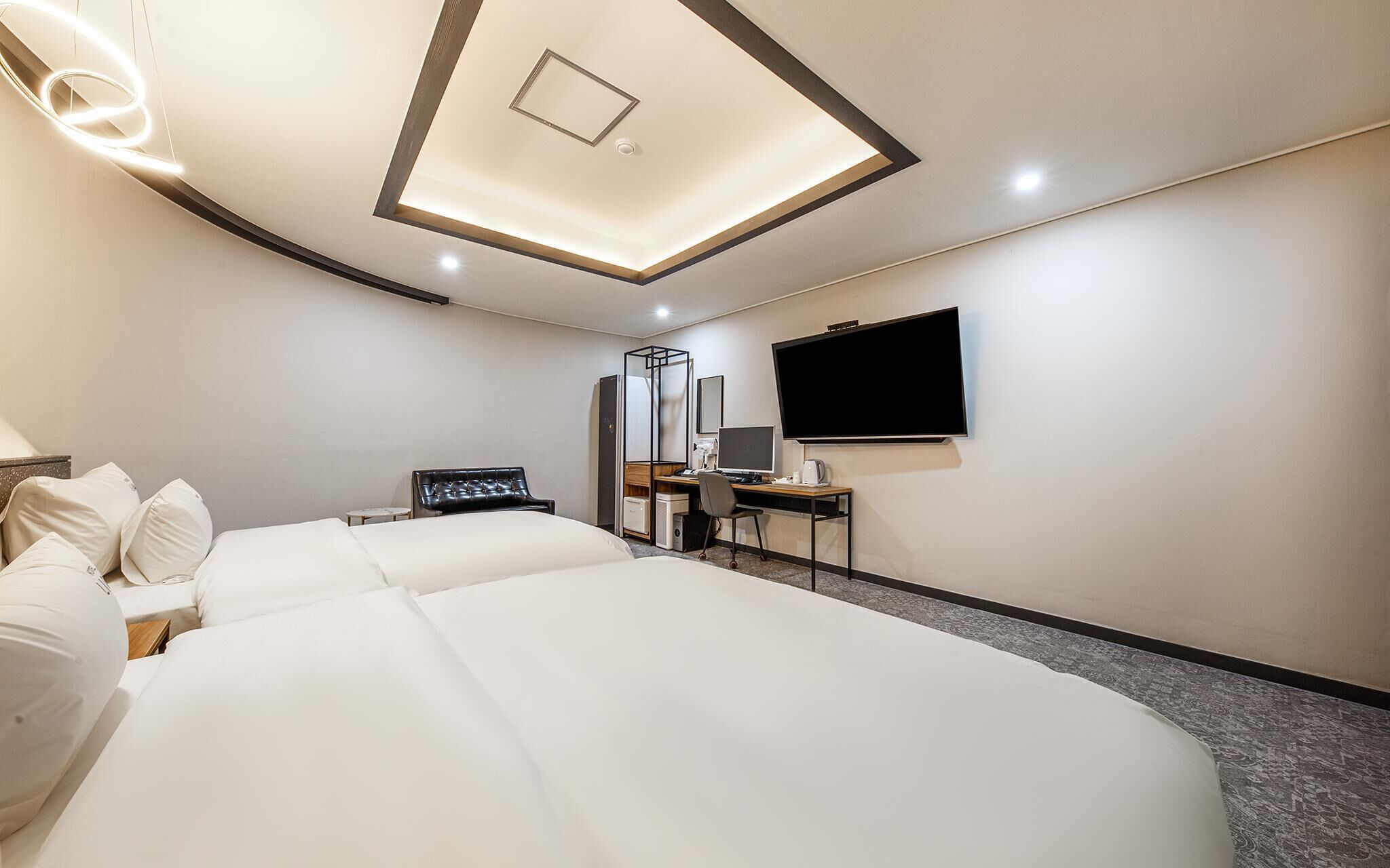 Cheongju Hotel Leon