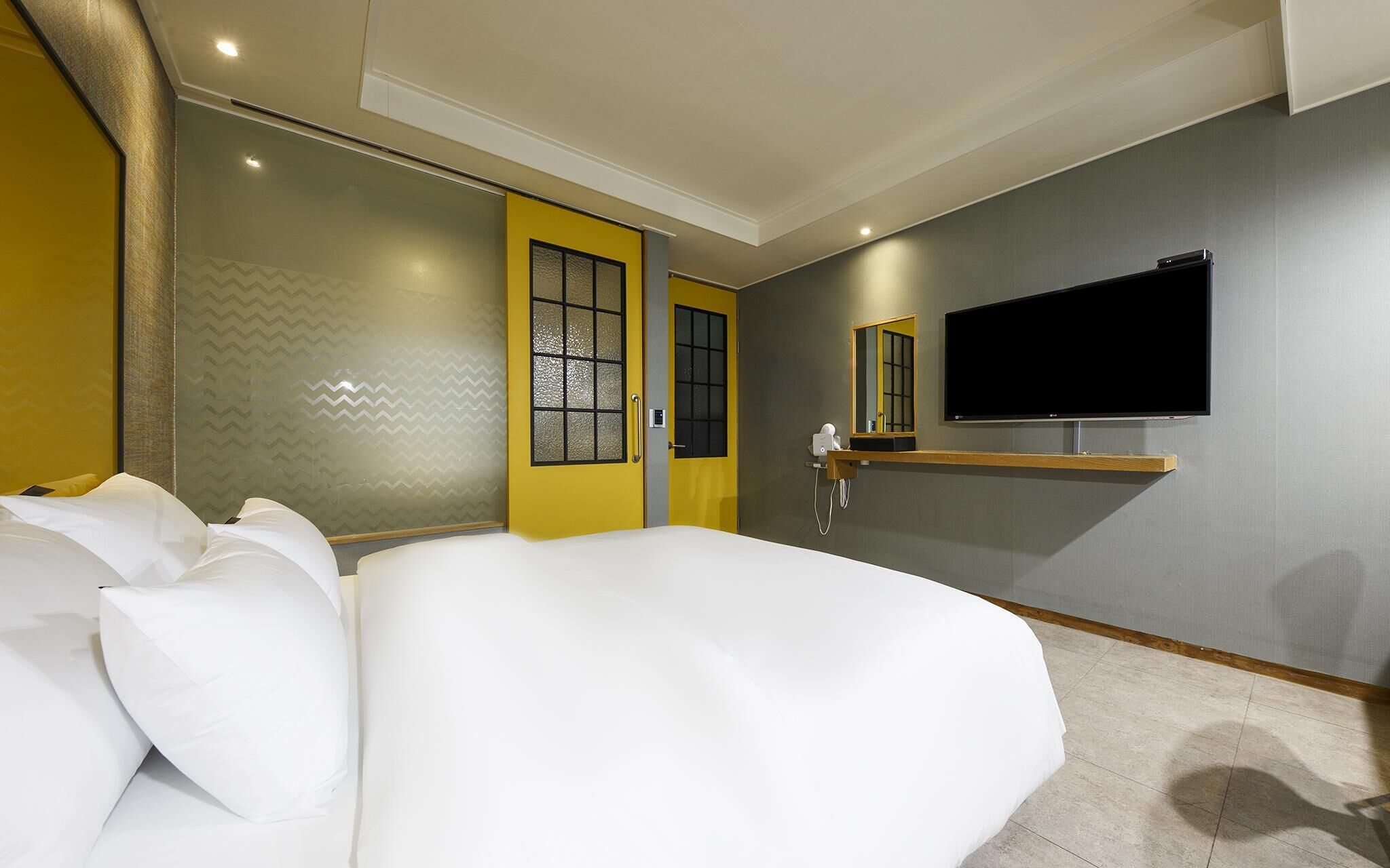 Cheongju Hotel Persona