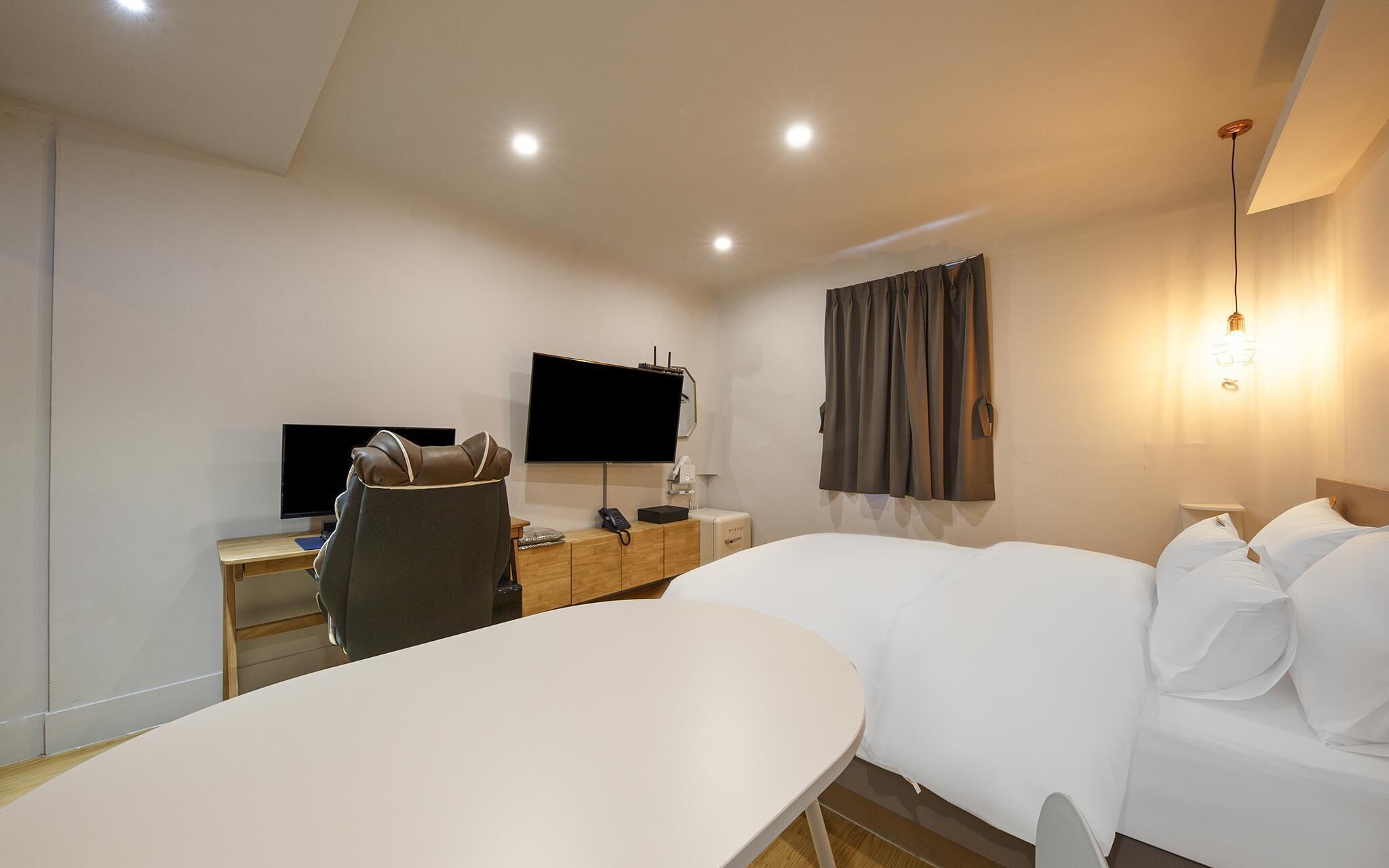 Cheongju Hotel Persona