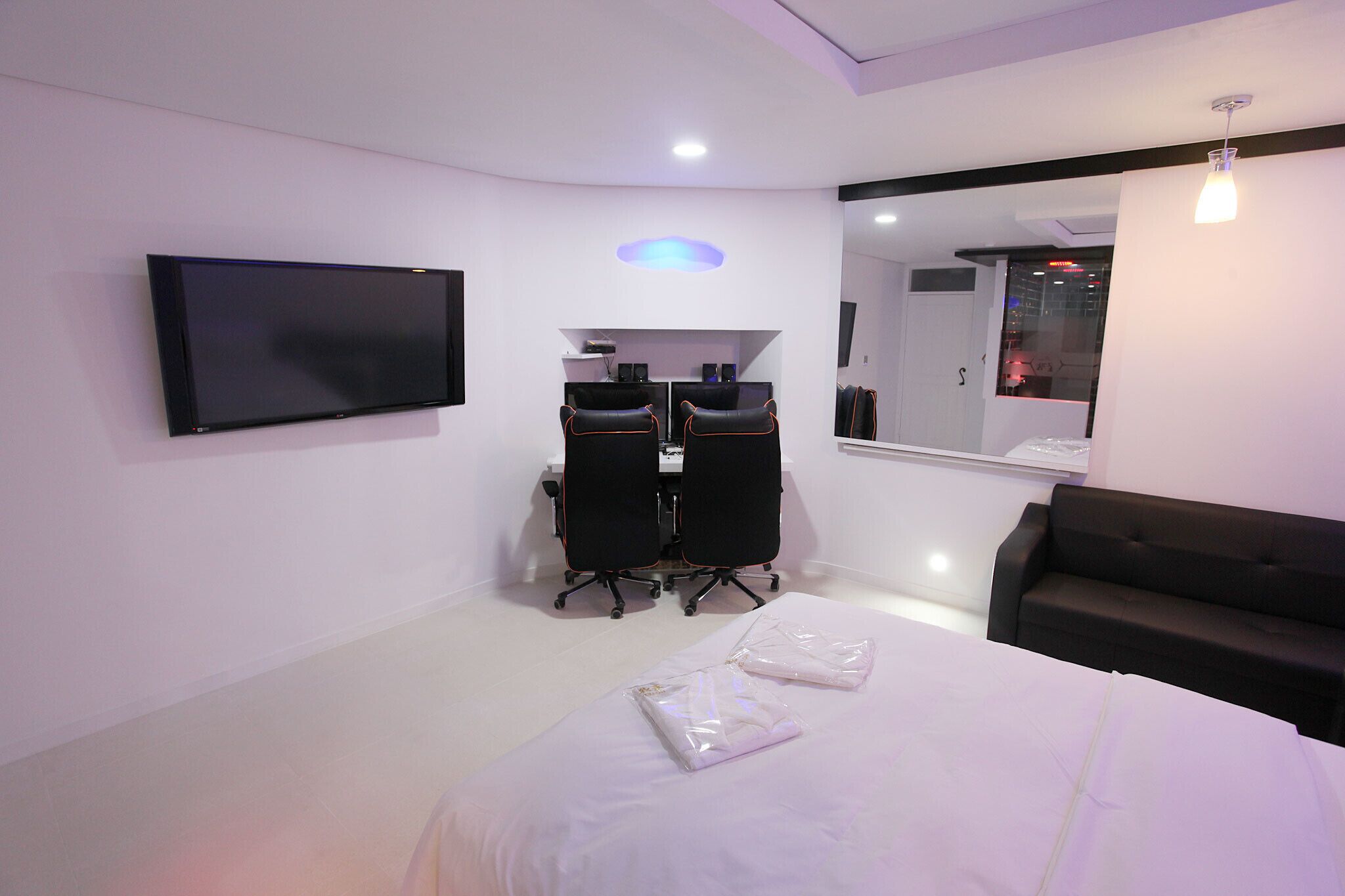 Cheongju Kkuljam PC Hotel