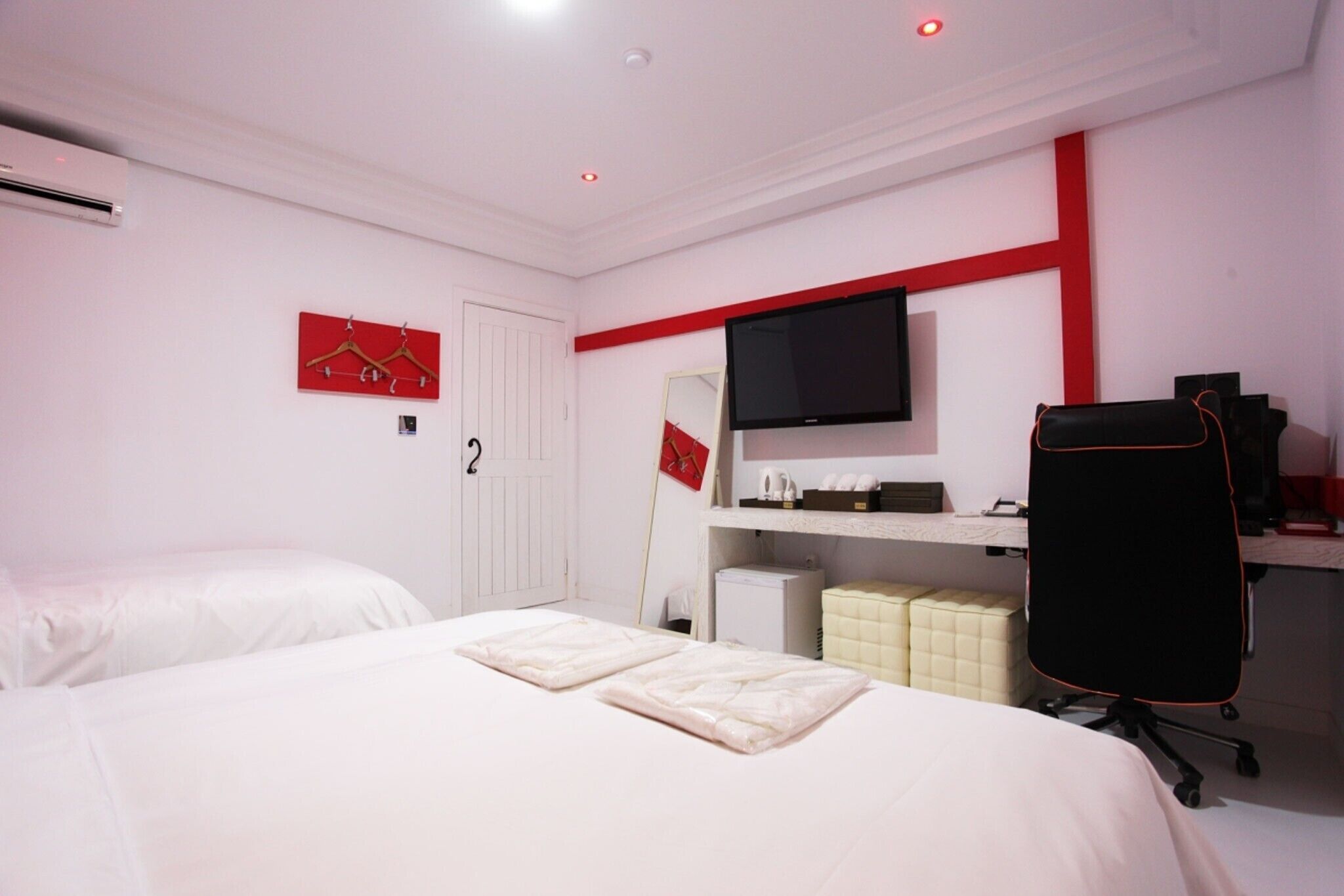 Cheongju Kkuljam PC Hotel