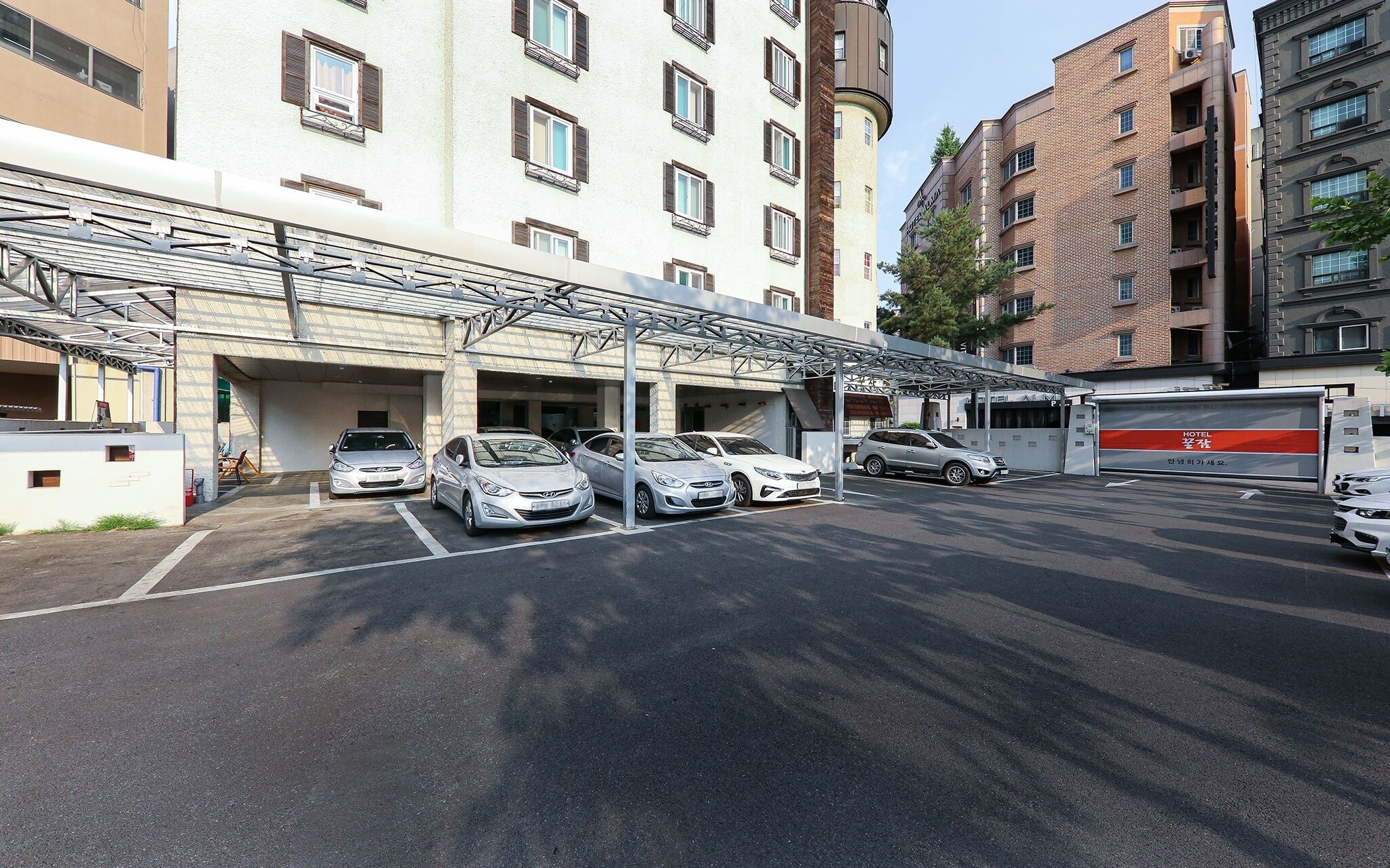 Cheongju Kkuljam PC Hotel
