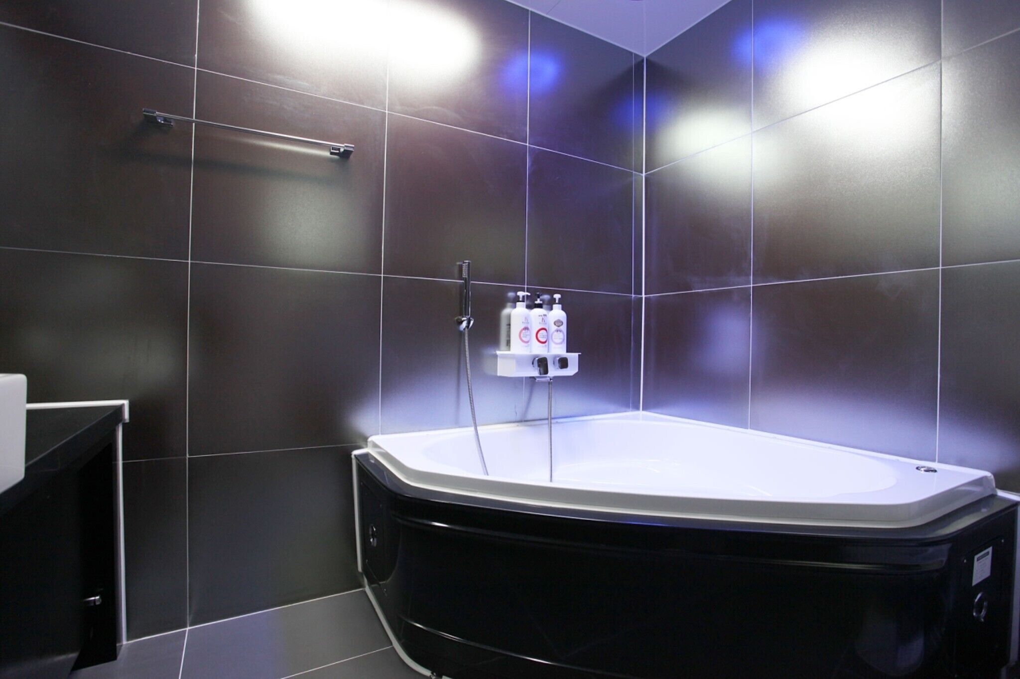 Cheongju Kkuljam PC Hotel