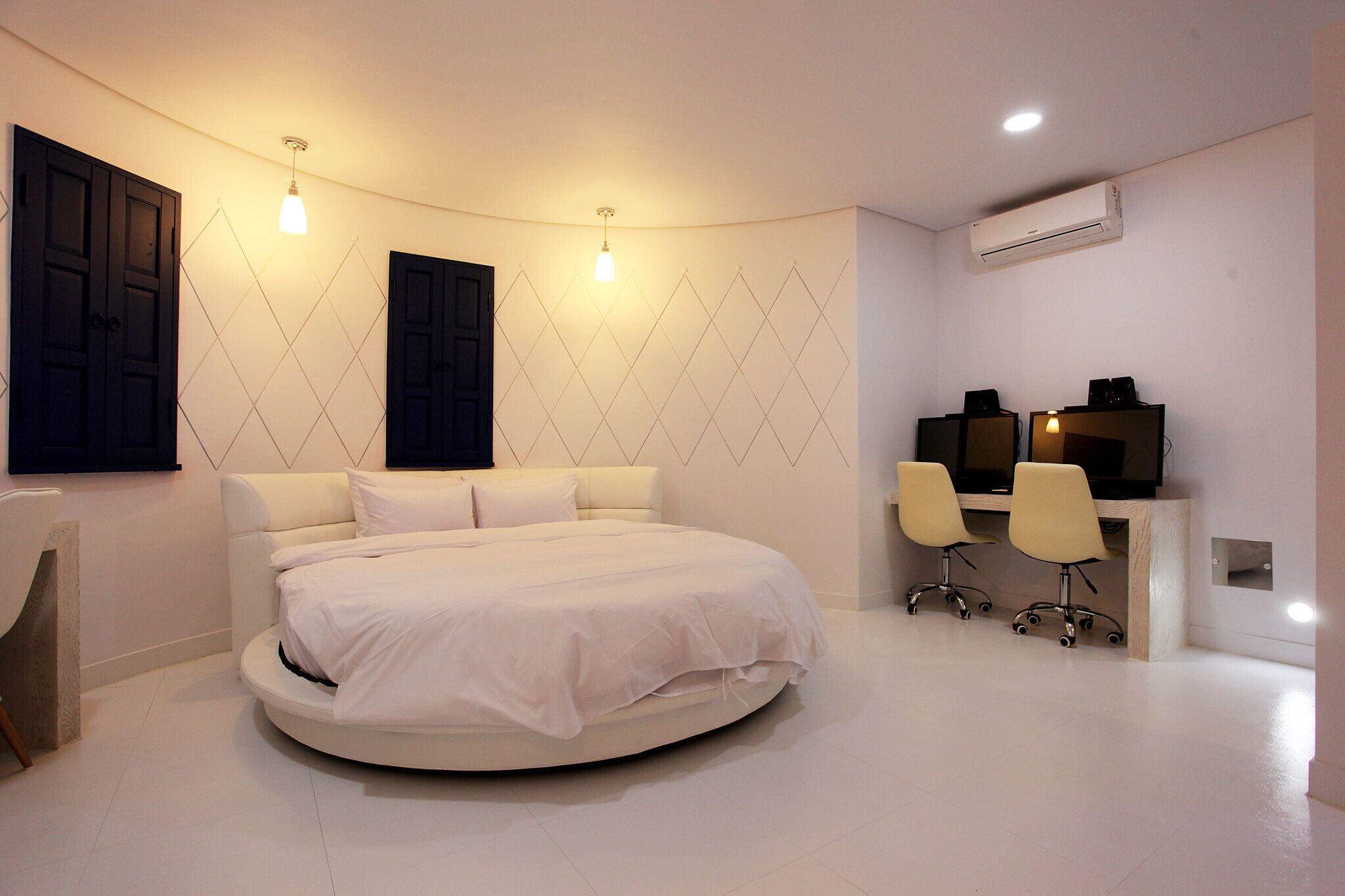 Cheongju Kkuljam PC Hotel