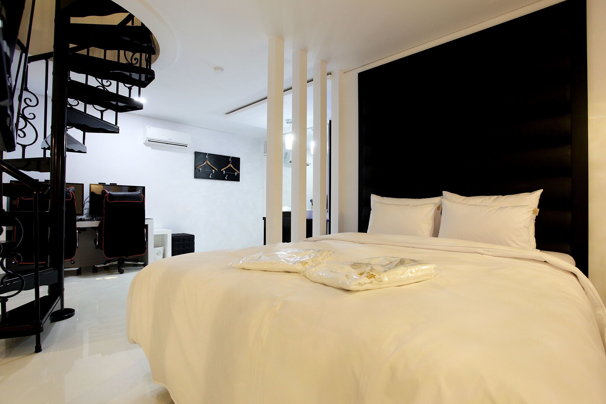 Cheongju Kkuljam PC Hotel