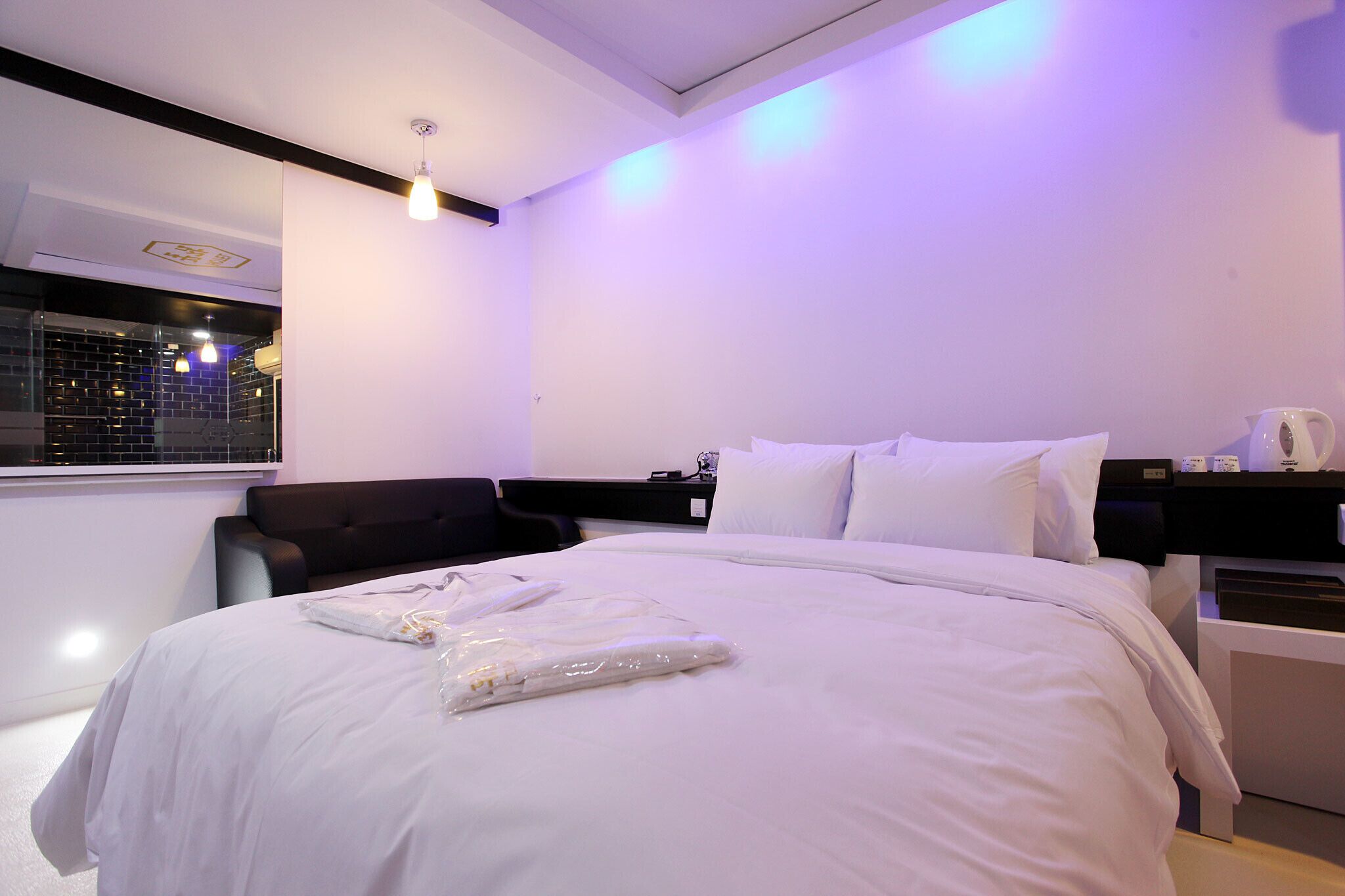 Cheongju Kkuljam PC Hotel
