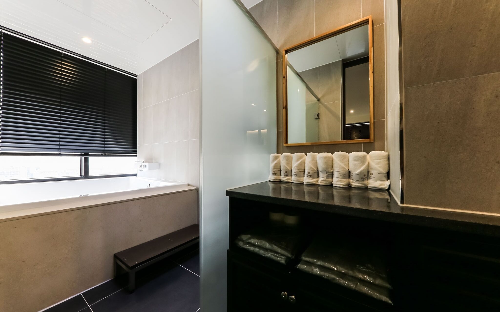 Cheongju Leaders Hotel