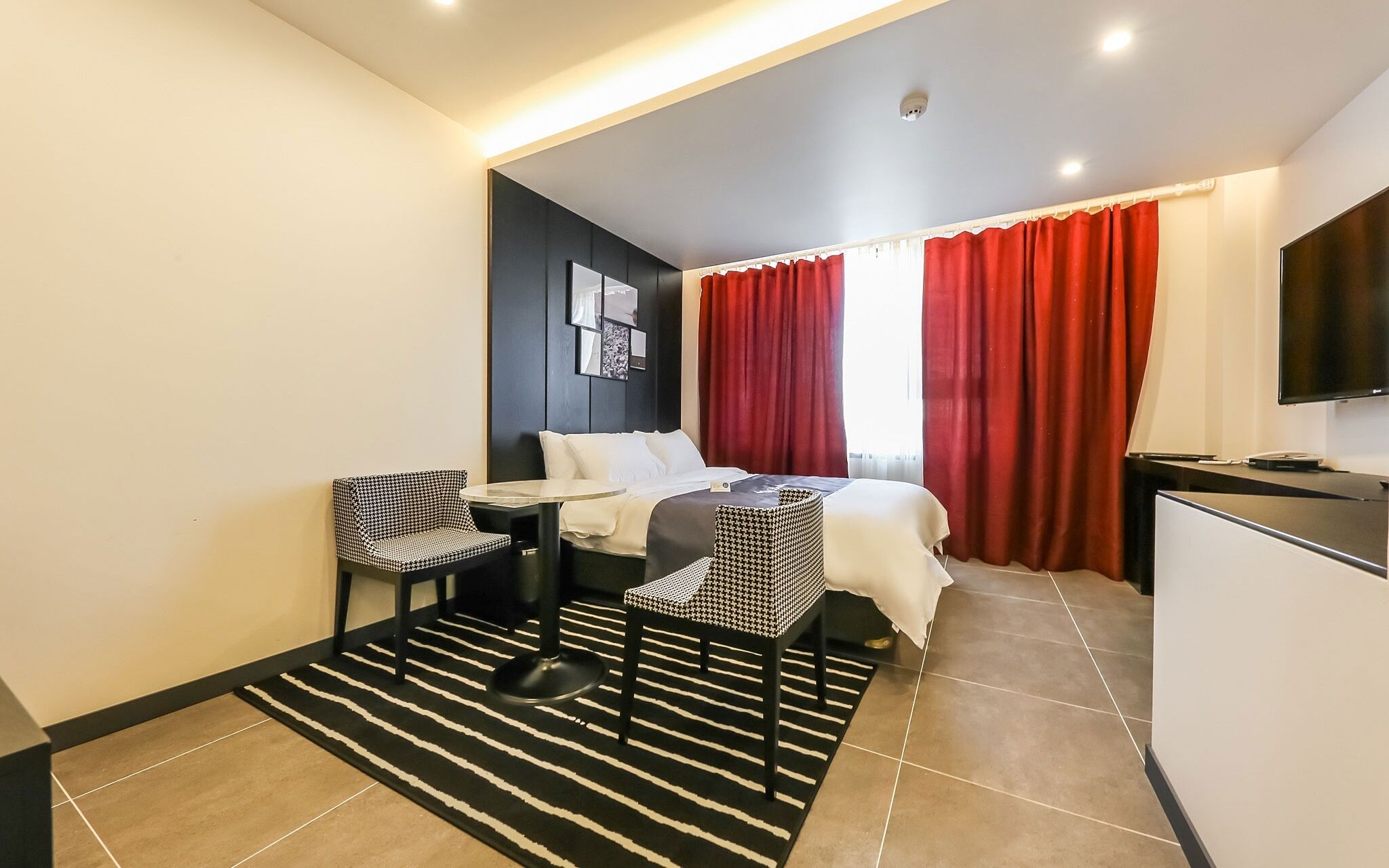 Cheongju Leaders Hotel