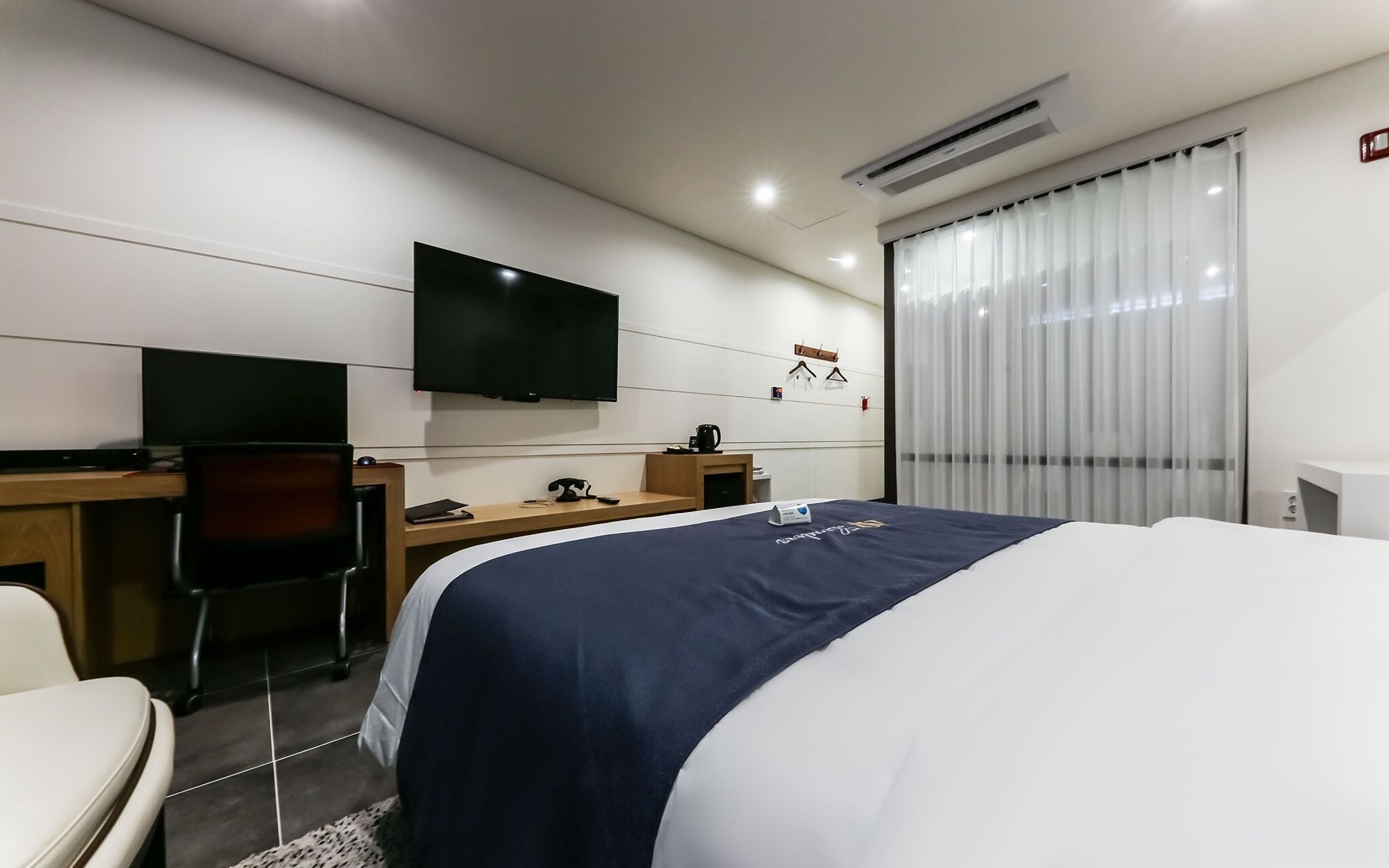 Cheongju Leaders Hotel