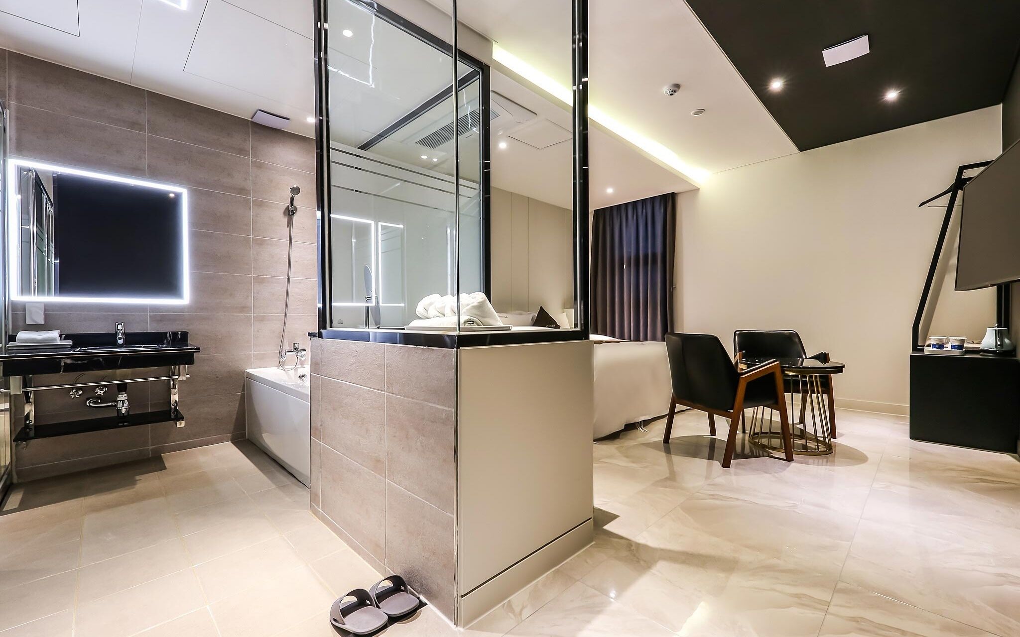 Cheongju The King Hotel