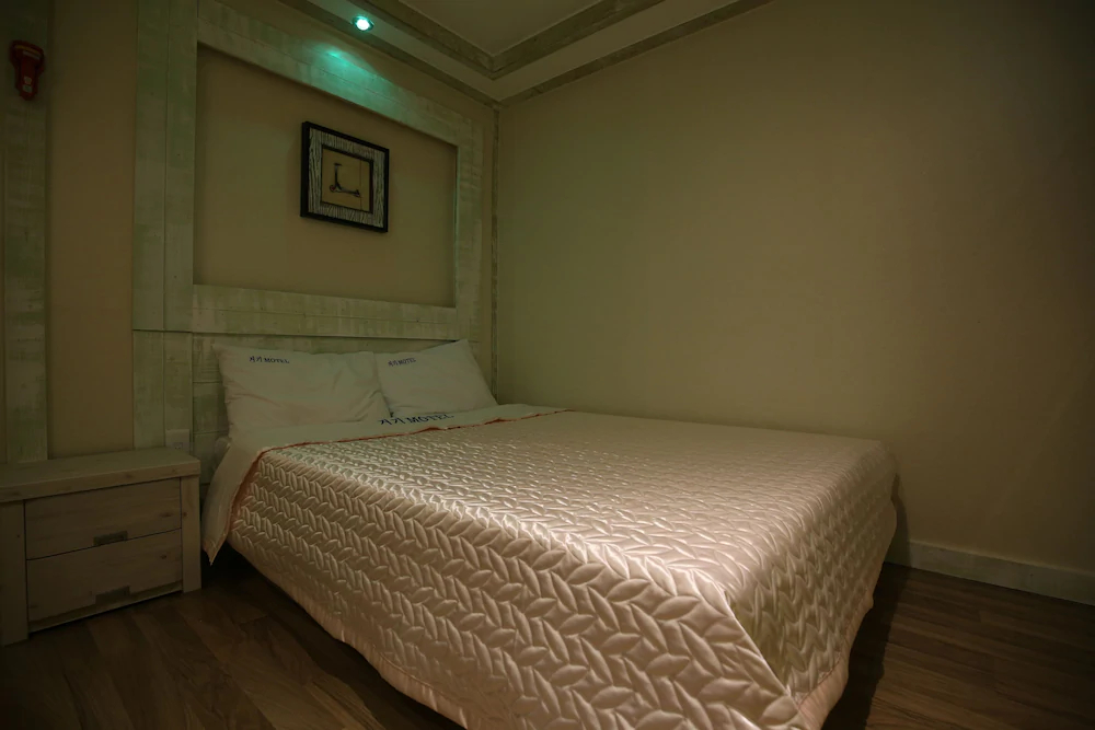 Geogi Motel