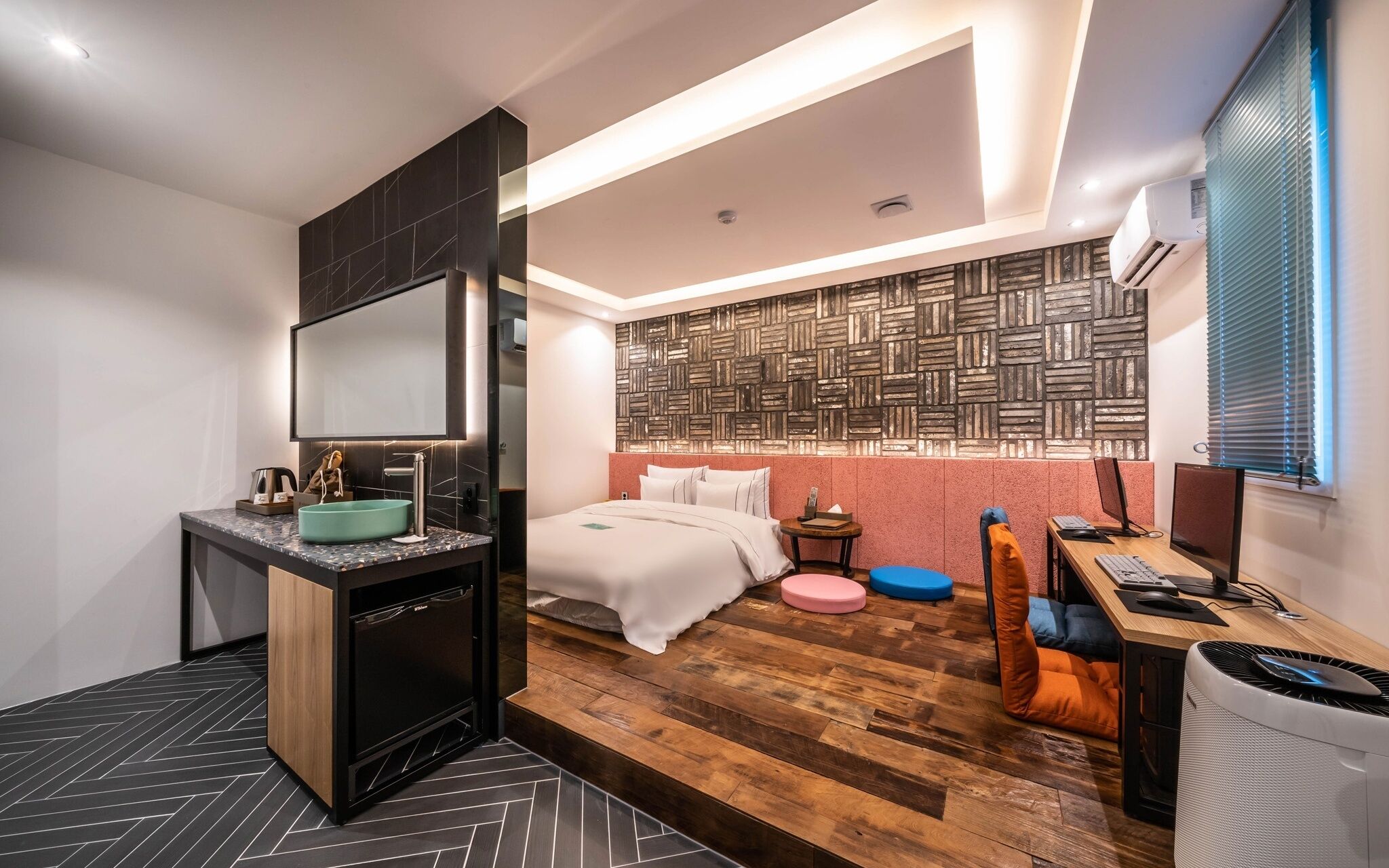 Hotel In Cafe - Cheonju Terminal