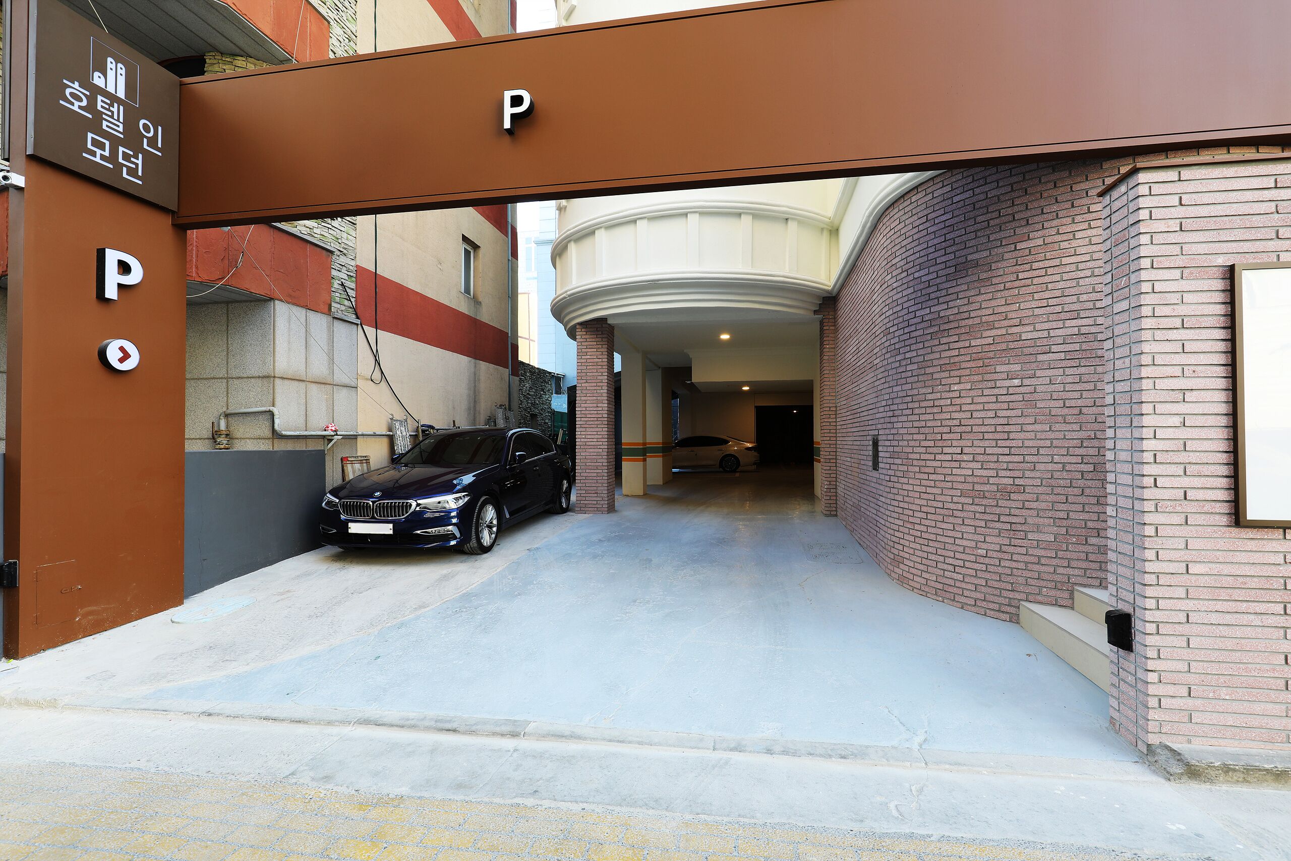 Hotel In Modern Cheongju Terminal