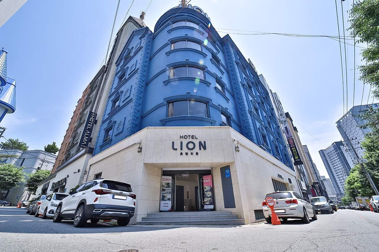 Hotel Lion