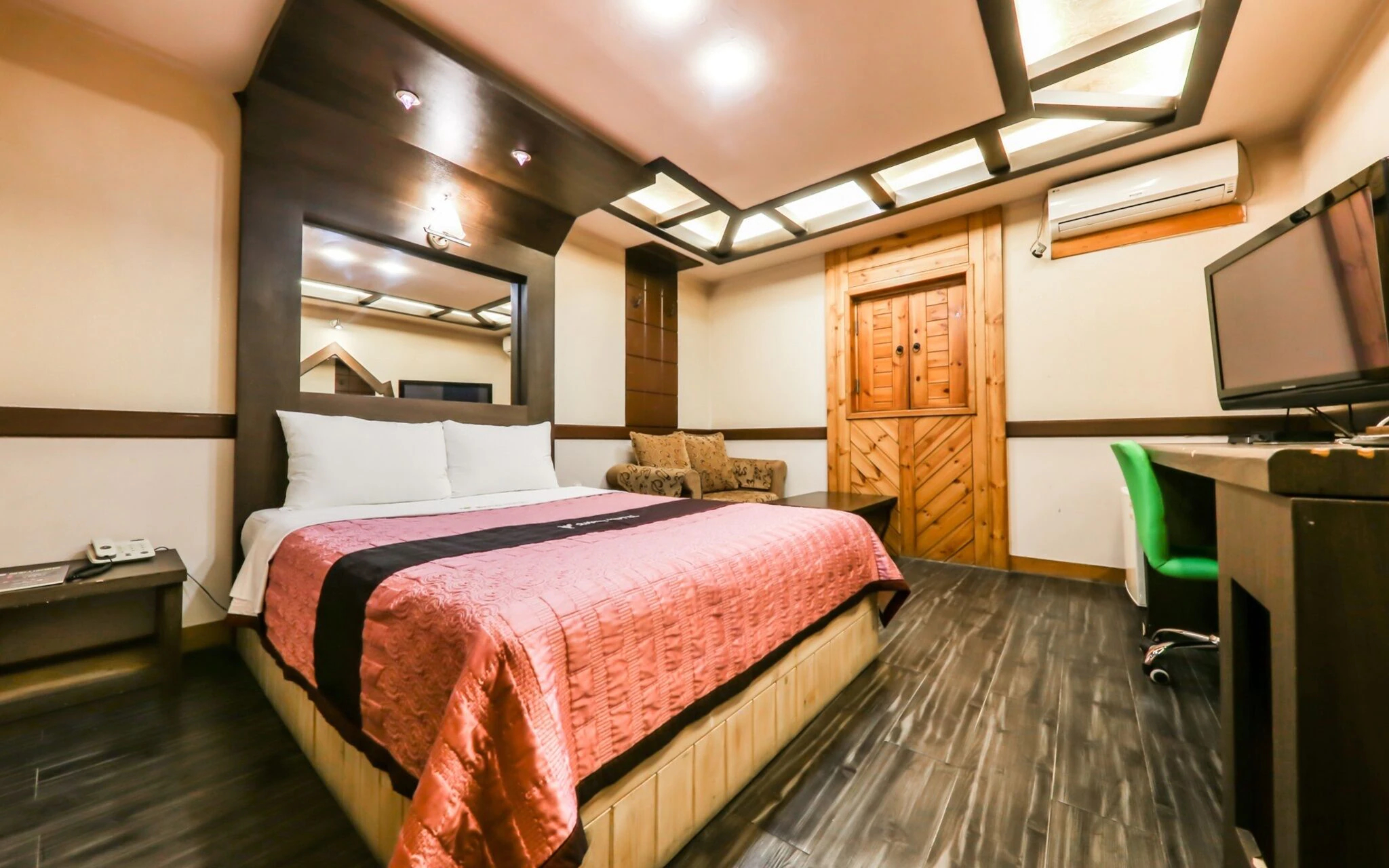 Hotel With Stay Cheong Ju