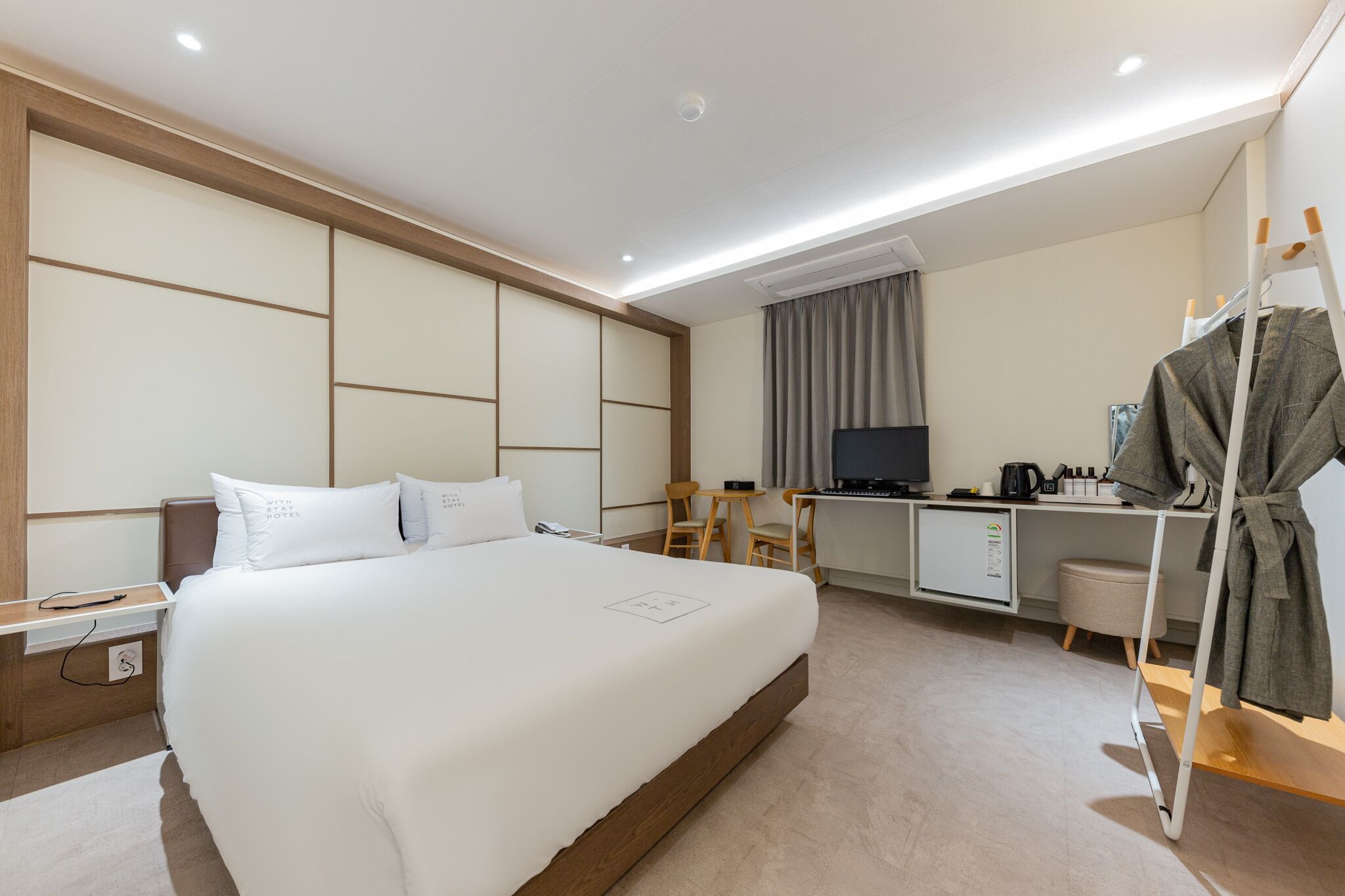 Hotel With Stay Cheong Ju