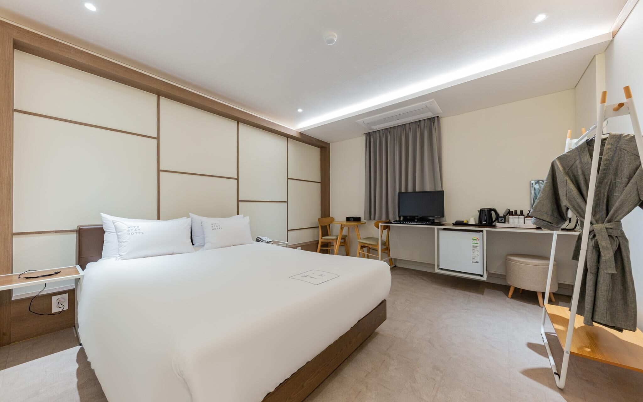 Hotel With Stay Cheong Ju