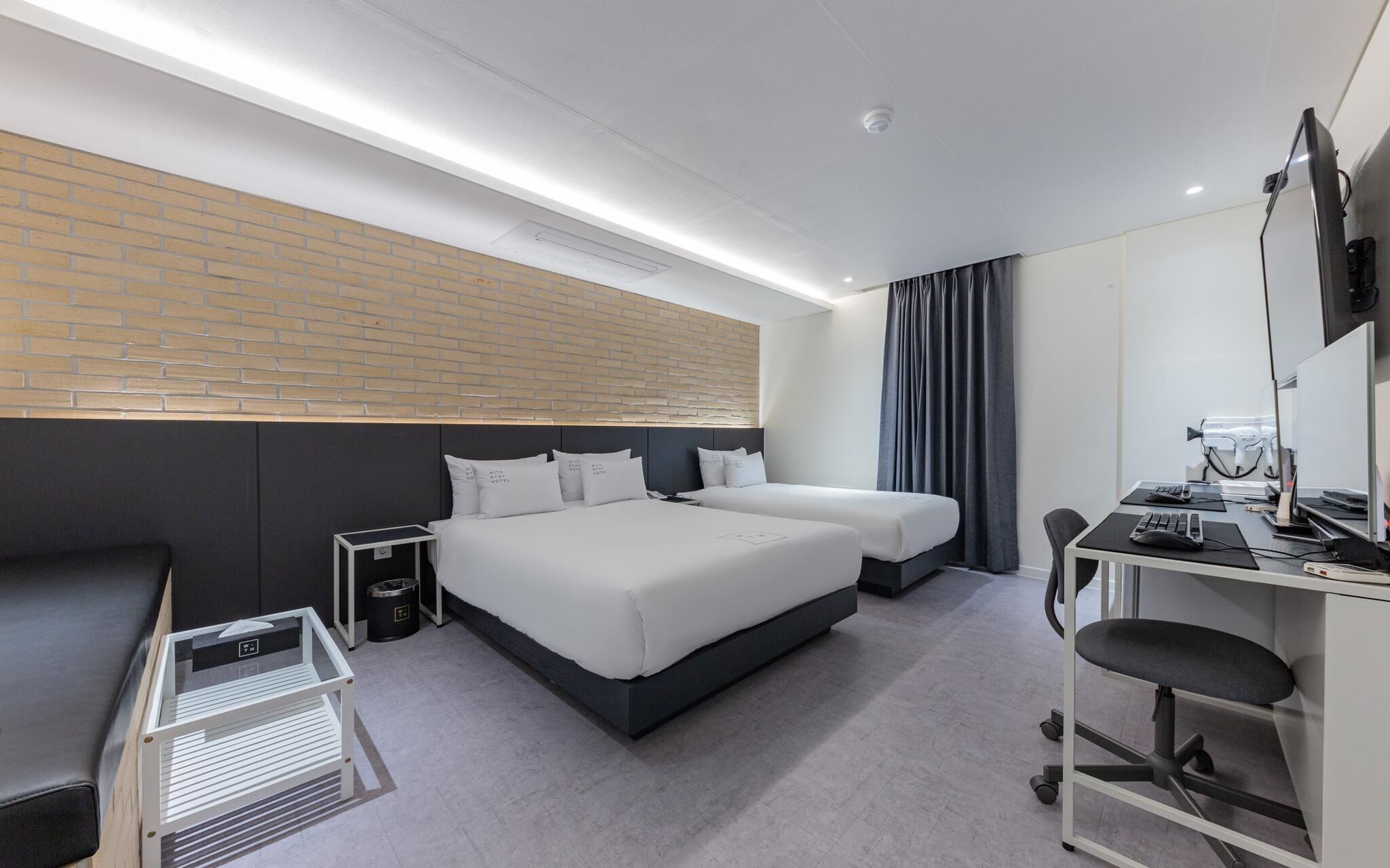 Hotel With Stay Cheong Ju