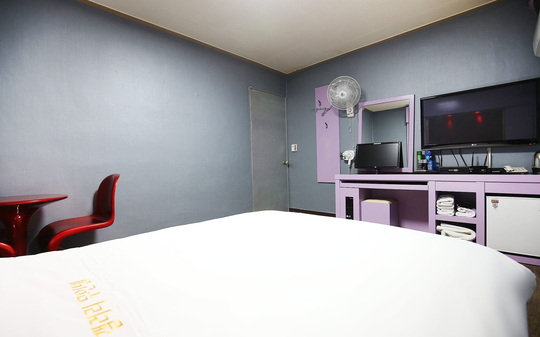 Jeungpyeong Gallery Self Check-in Motel