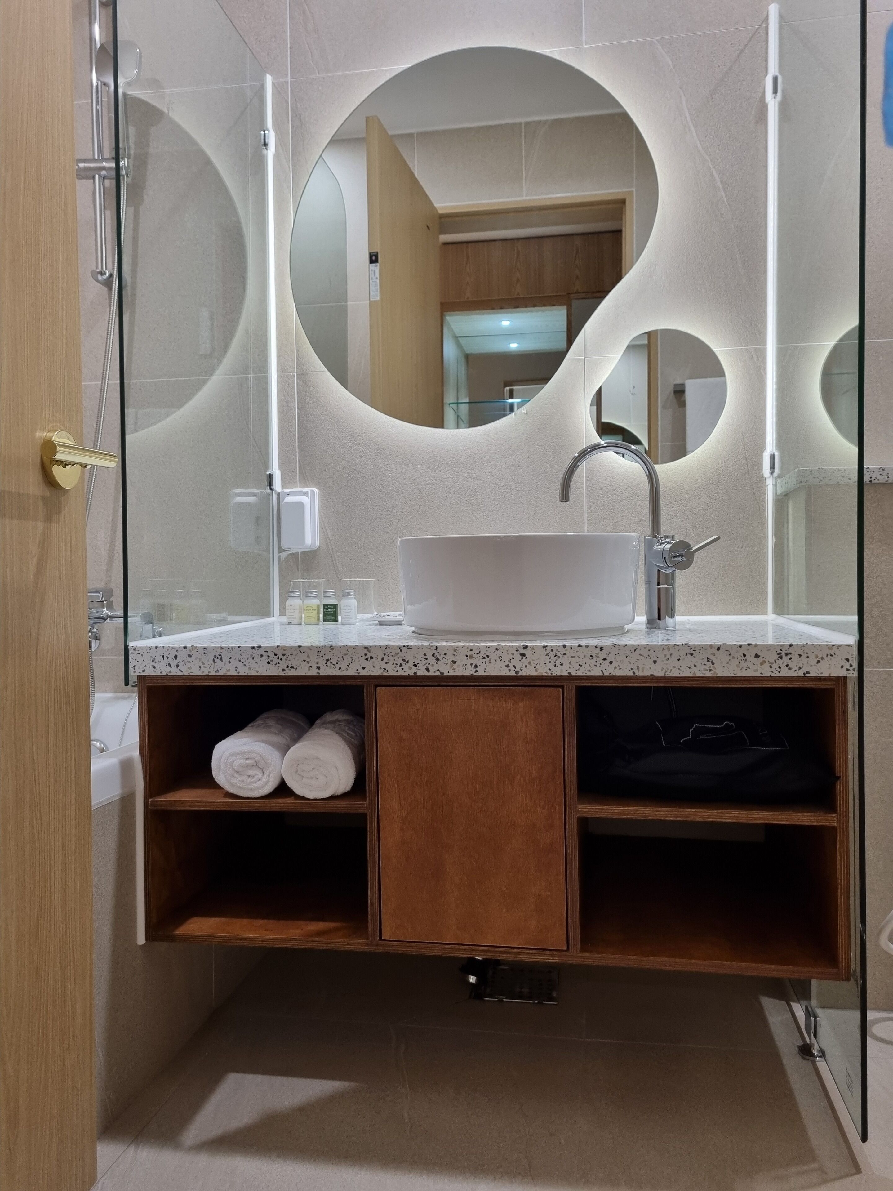 Jung Gam Hotel