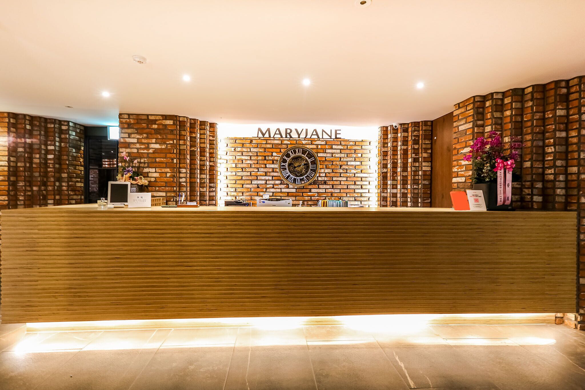 Mary Jane Hotel
