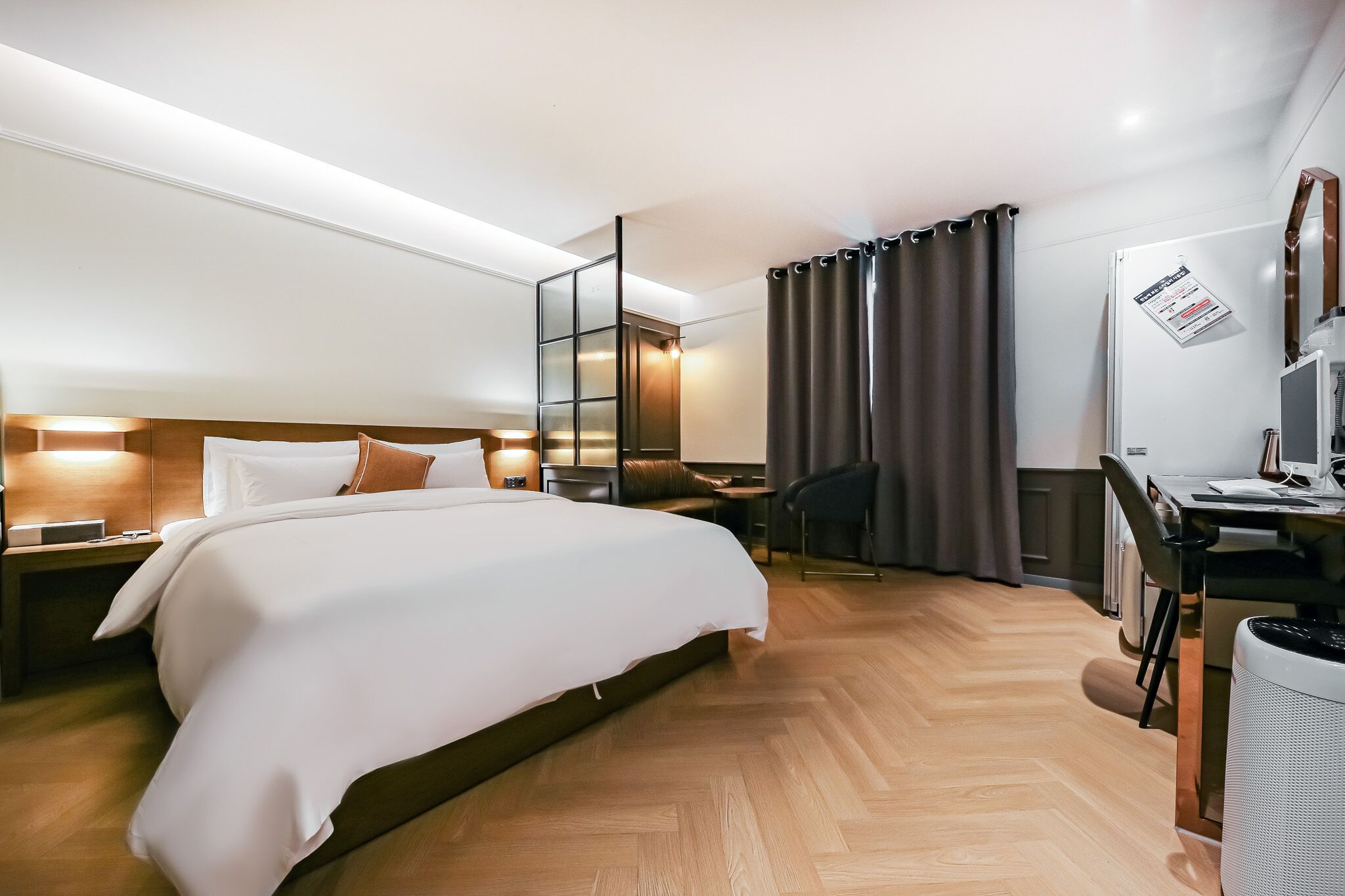 Mary Jane Hotel