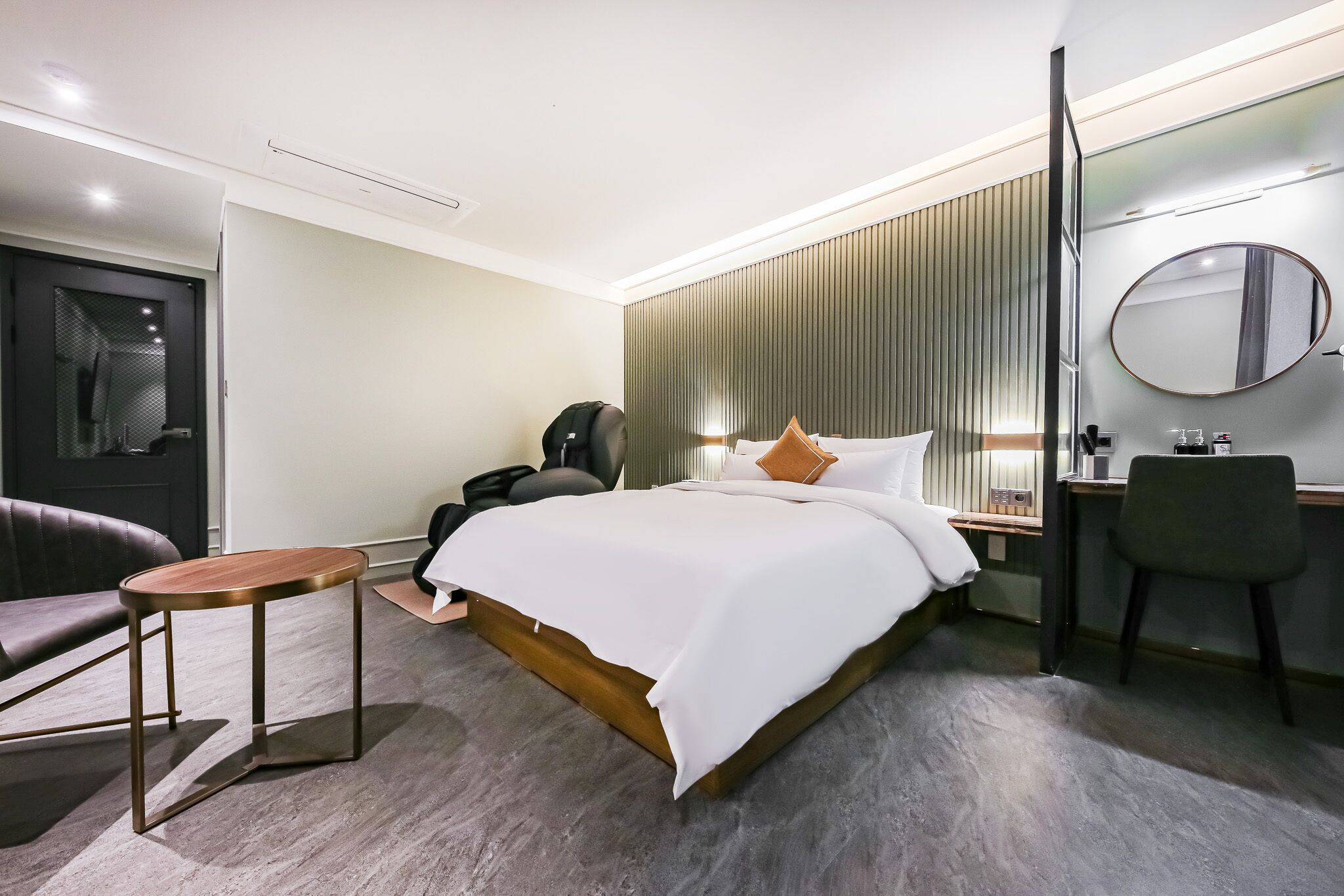 Mary Jane Hotel