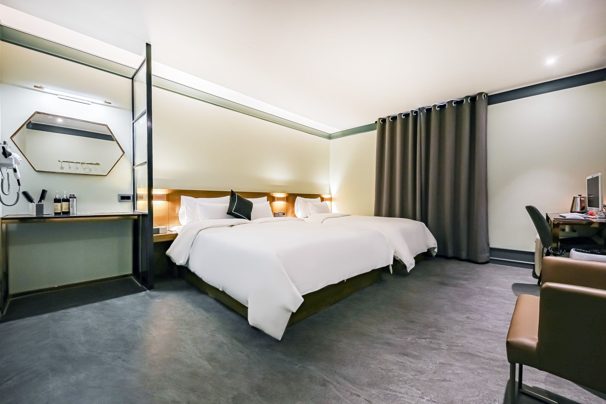 Mary Jane Hotel
