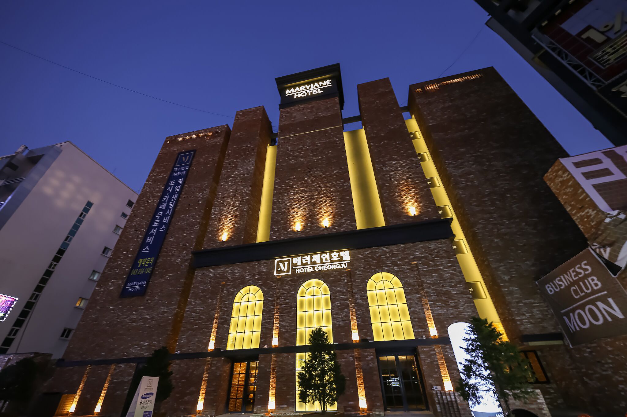 Mary Jane Hotel