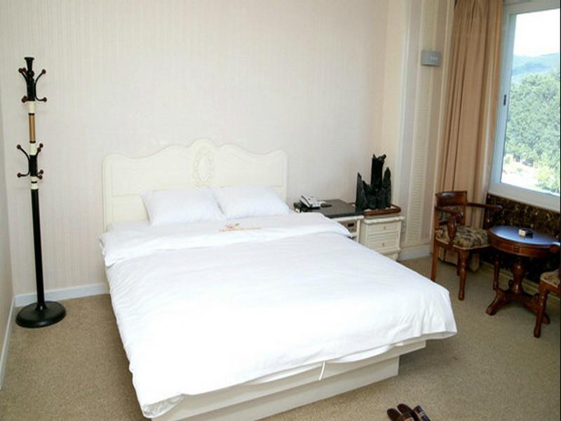 Chuncheon Bears Hotel