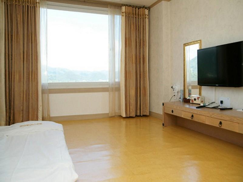 Chuncheon Bears Hotel