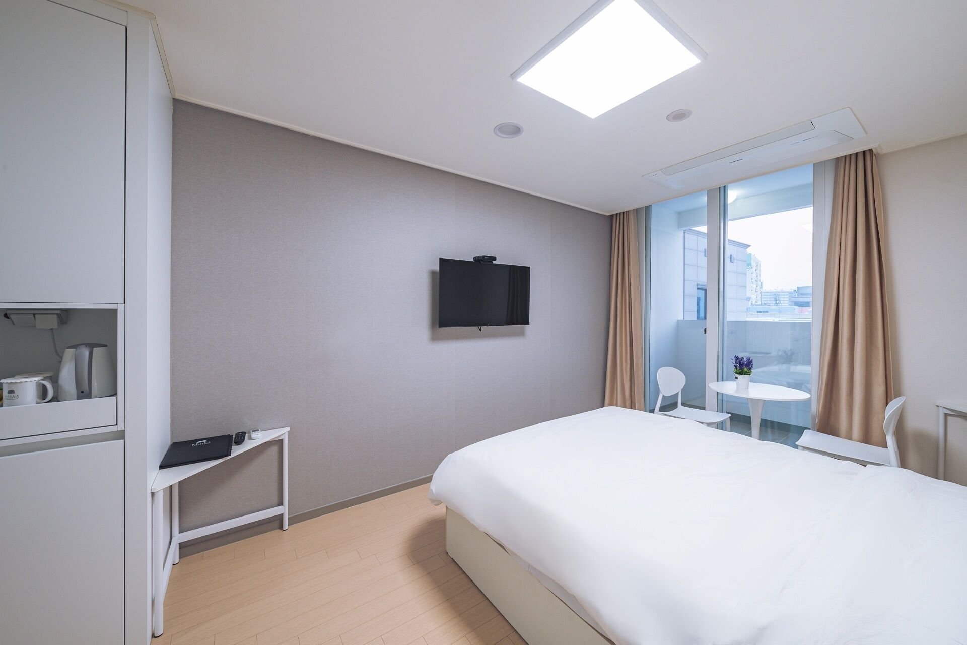 Chuncheon Bella Residence Hotel