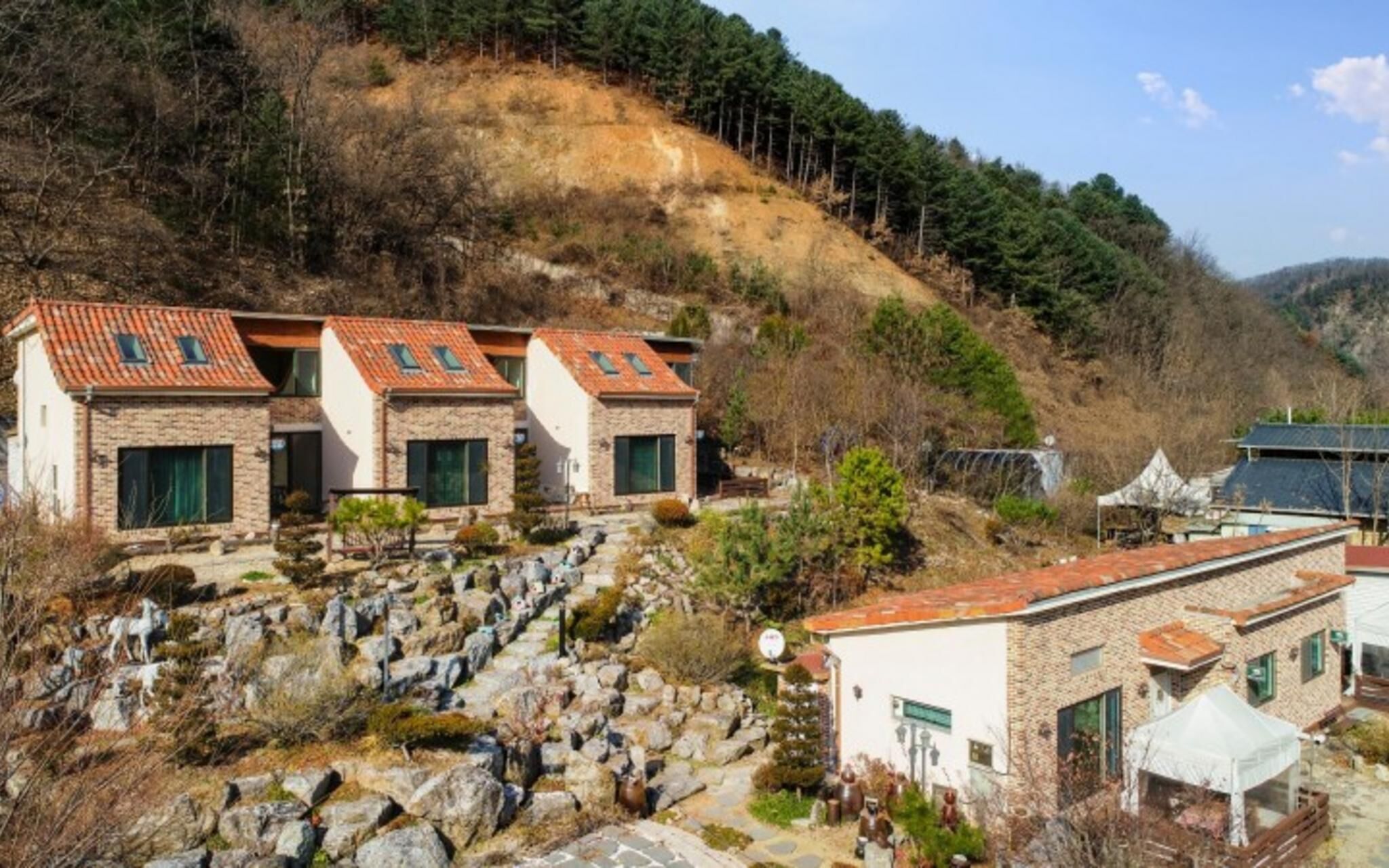 Chuncheon Big Bear Pension