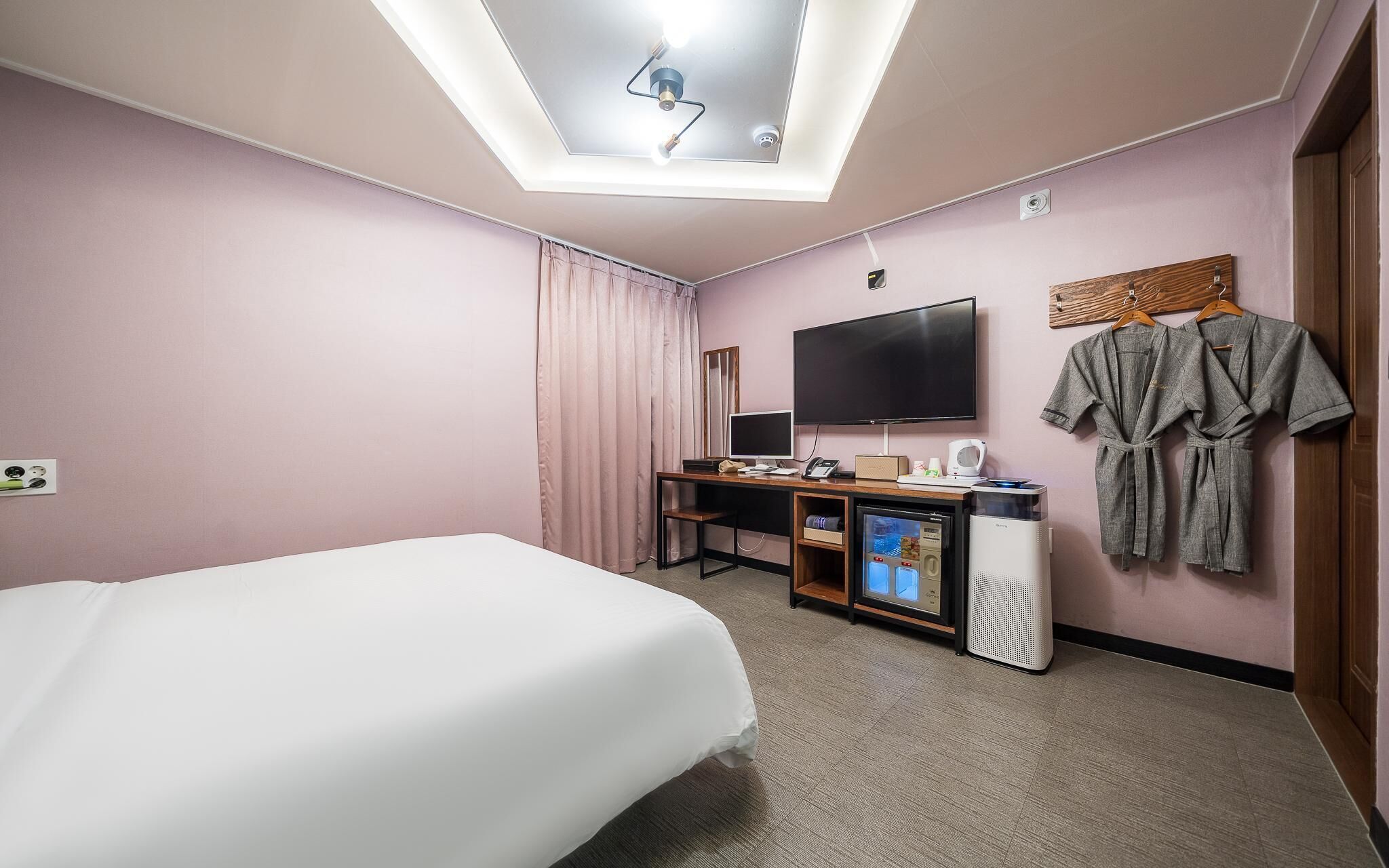 Chuncheon Bomnae Motel