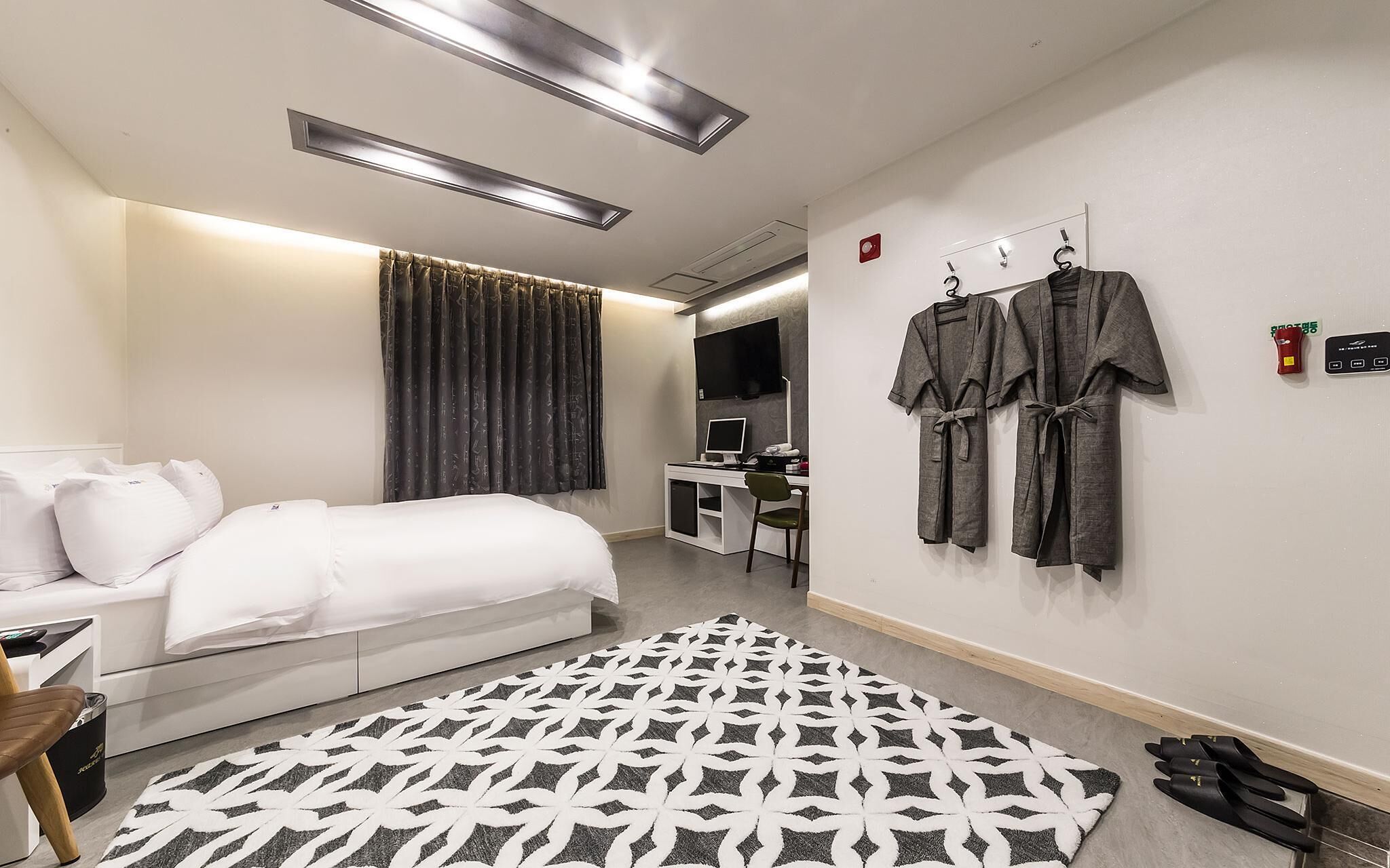Chuncheon Bomnae Motel