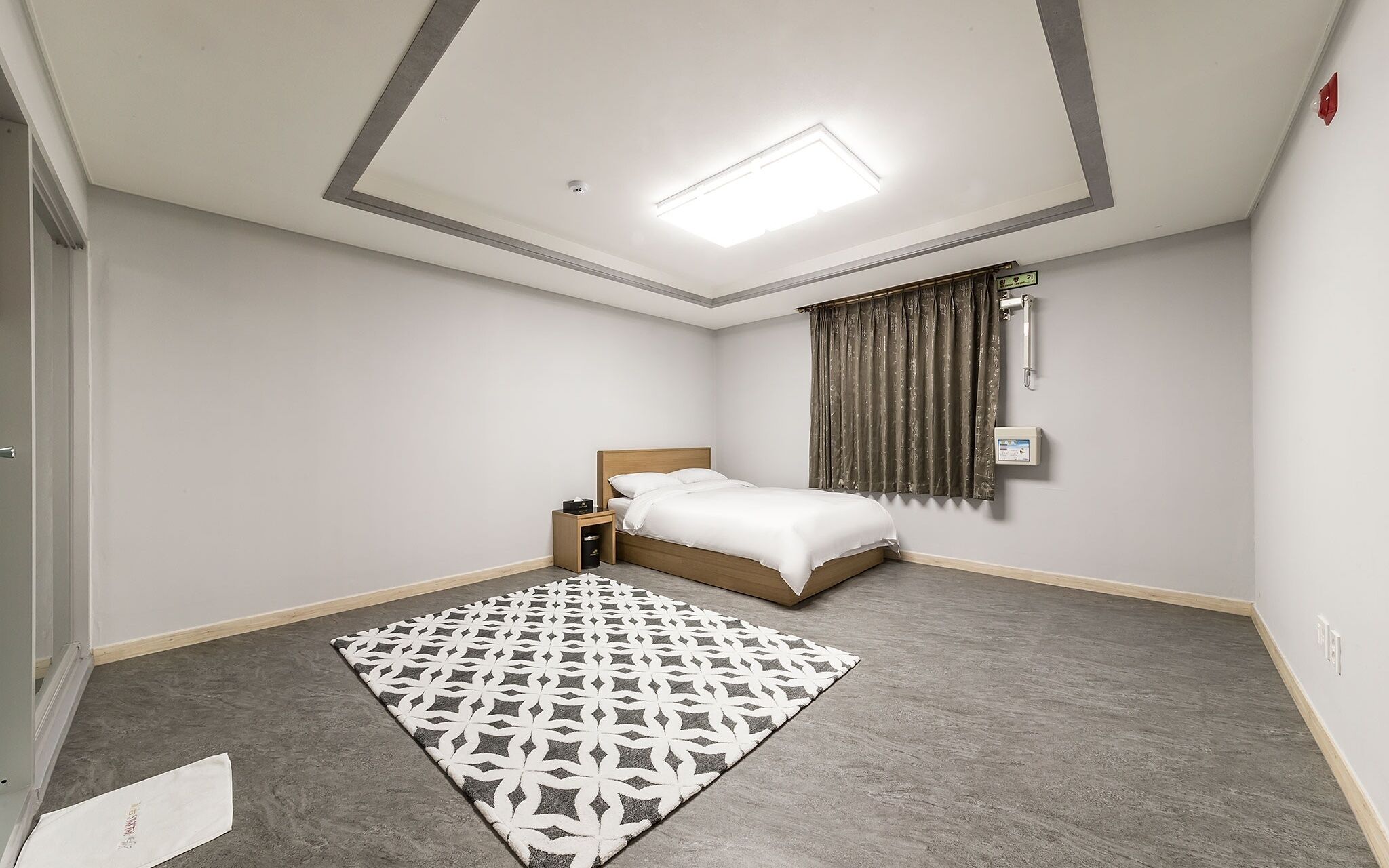 Chuncheon Bomnae Motel